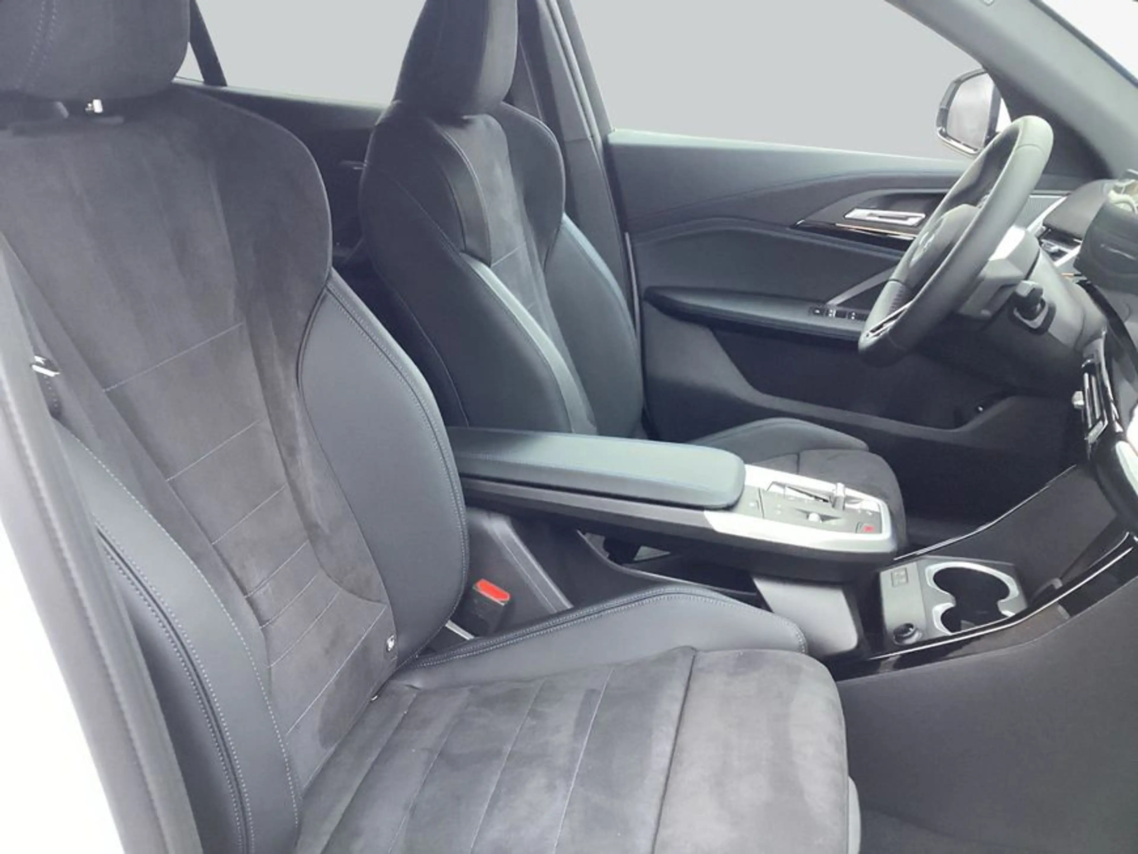 BMW iX2 xDrive30 225 kW, 5-türig (Strom) — photo 14
