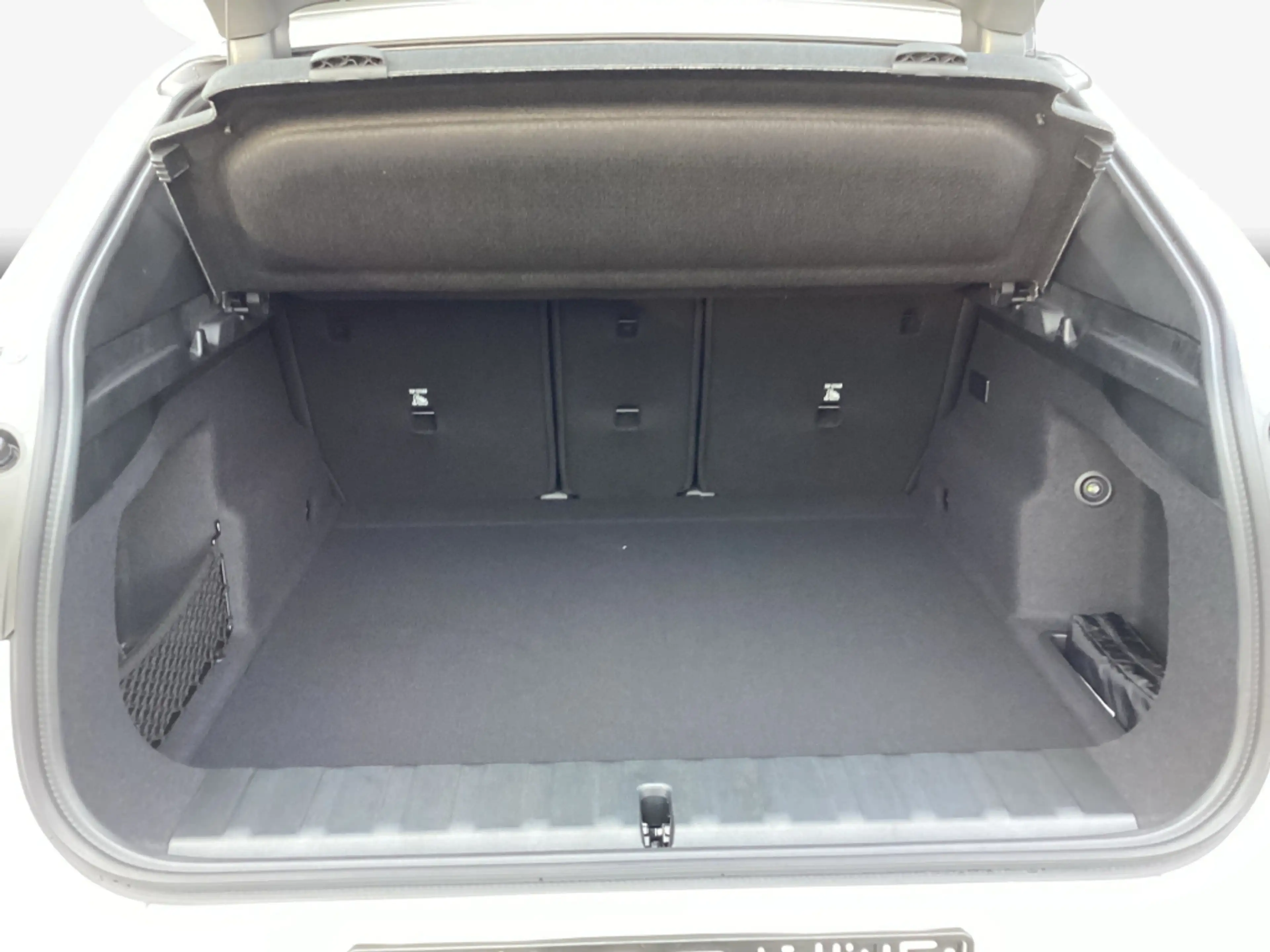BMW iX2 xDrive30 225 kW, 5-türig (Strom) — photo 10