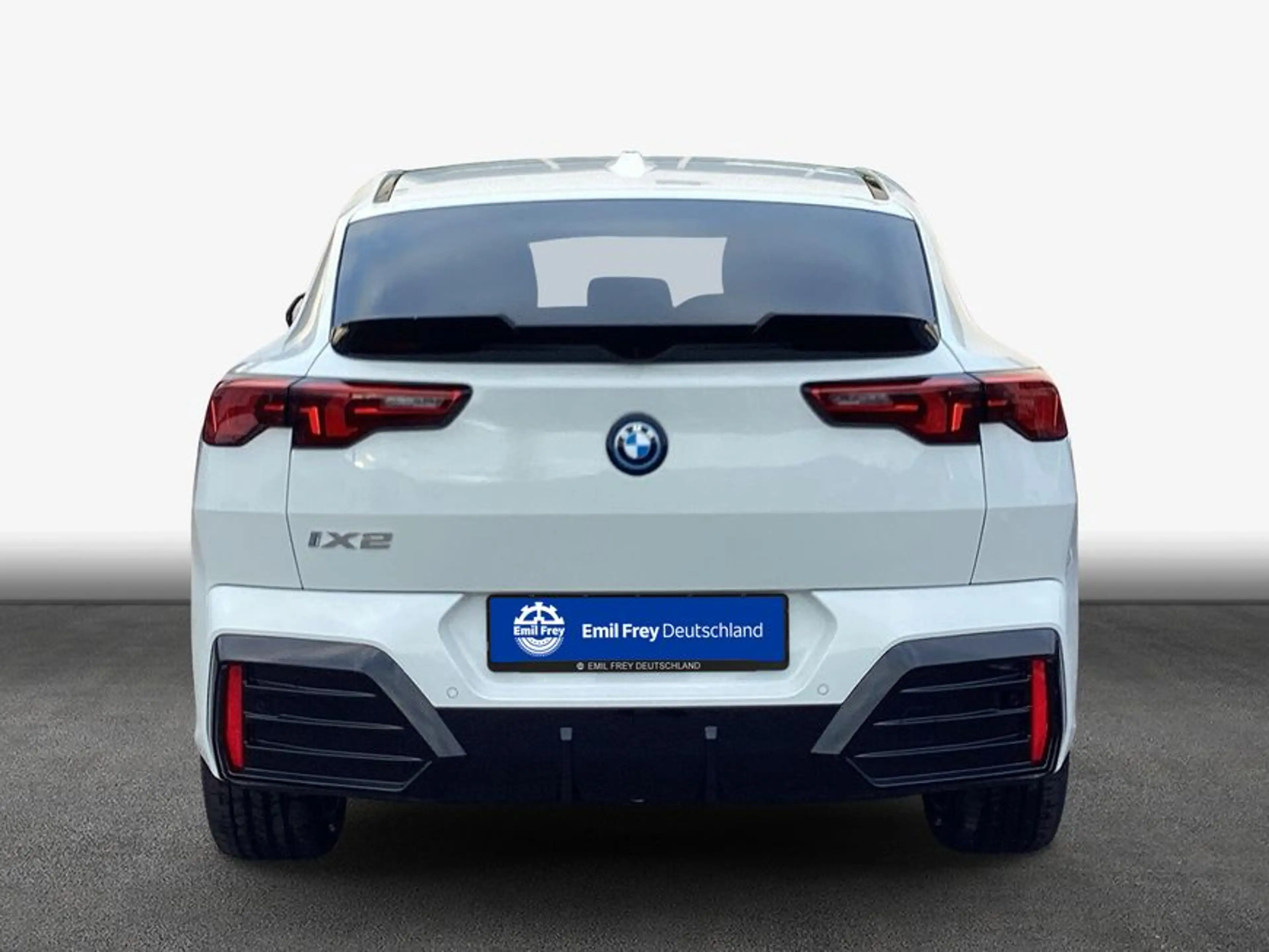 BMW iX2 xDrive30 225 kW, 5-türig (Strom) — photo 6