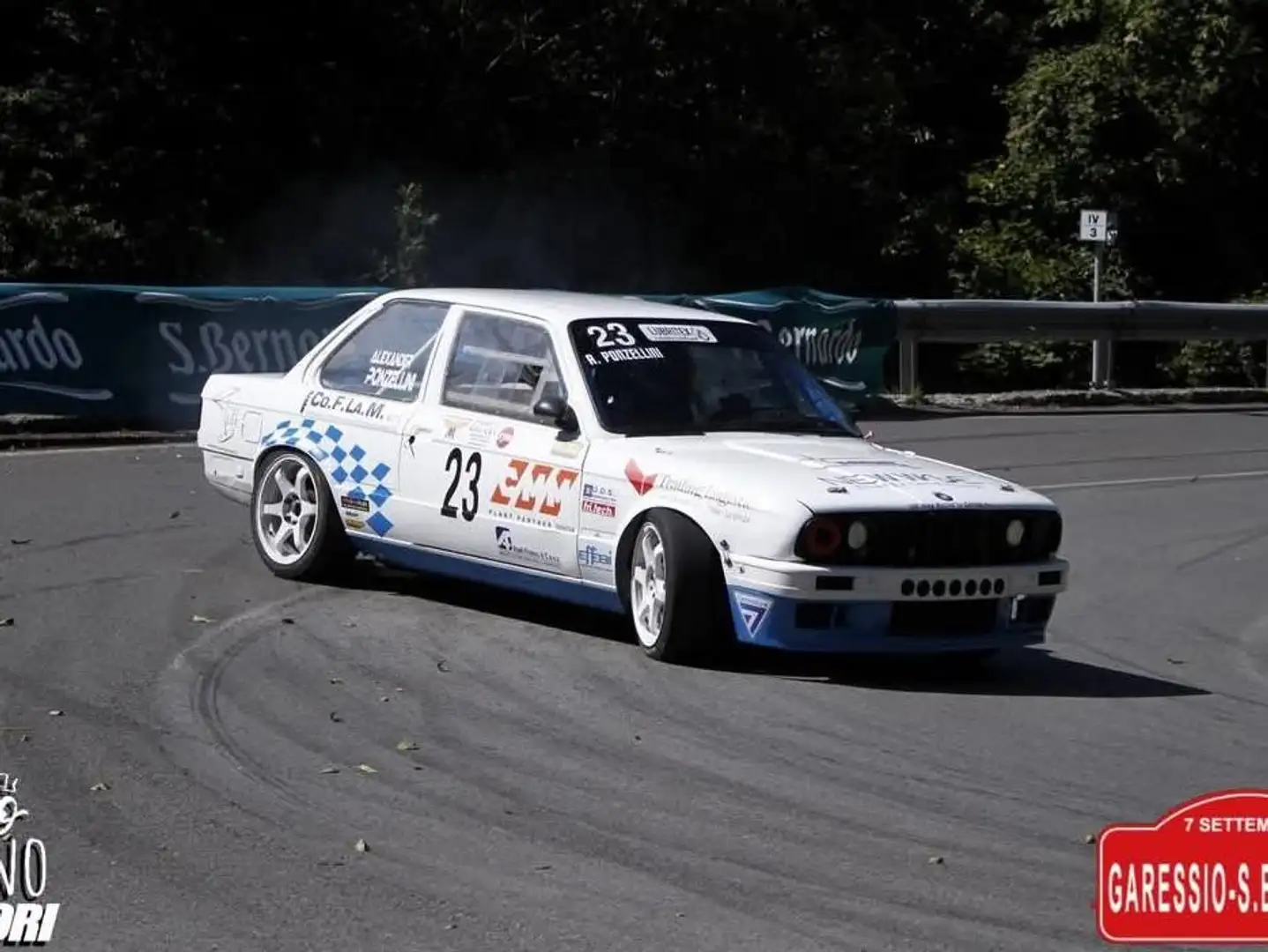 BMW 320 320i 2p Blanc - 1