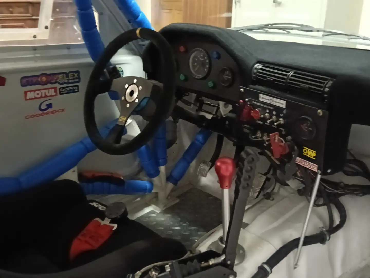 BMW 320 320i 2p Blanc - 2