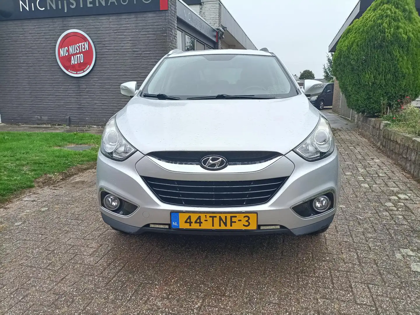 Hyundai iX35 1.6 GDi Business Ed. Navi,Cruise,Trekhaak afn Grijs - 2