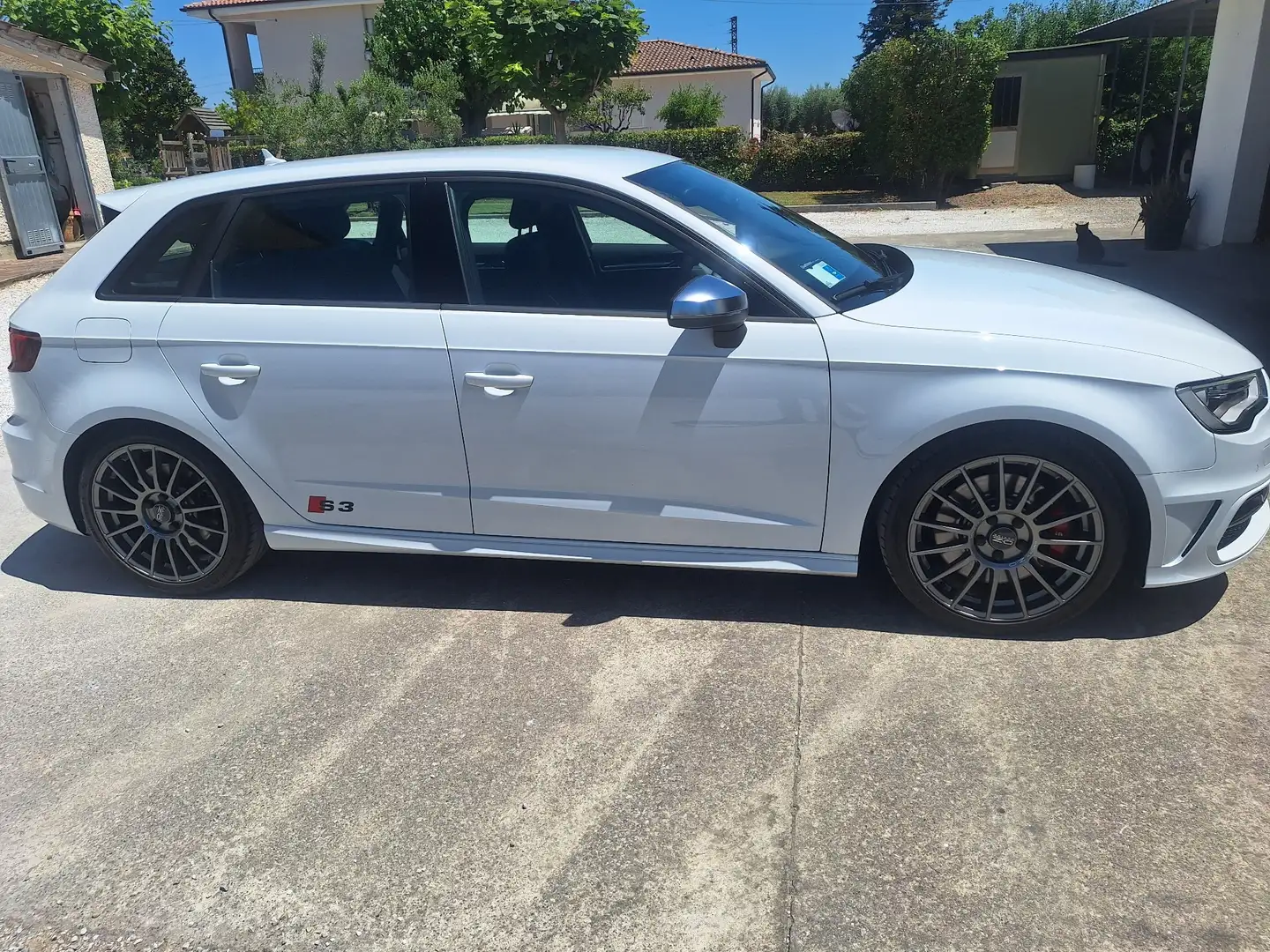 Audi S3 Sportback 2.0 tfsi quattro - 1