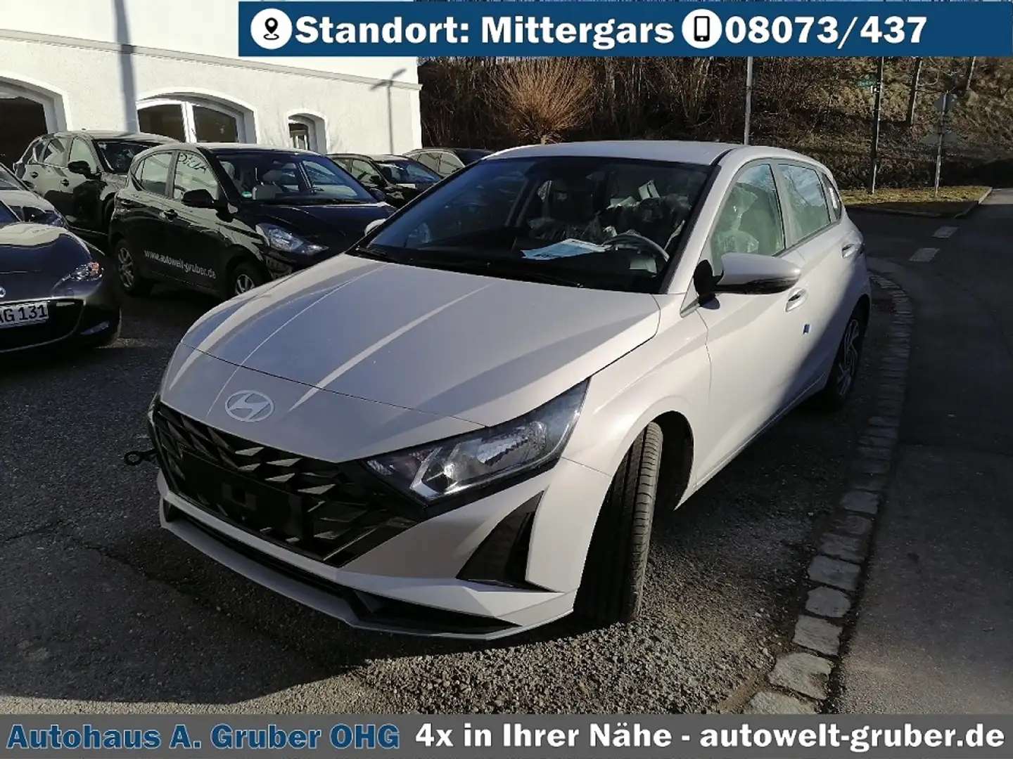 Hyundai i20 100PS  Trend + Navigation+ALU+Kamera  Gris - 2