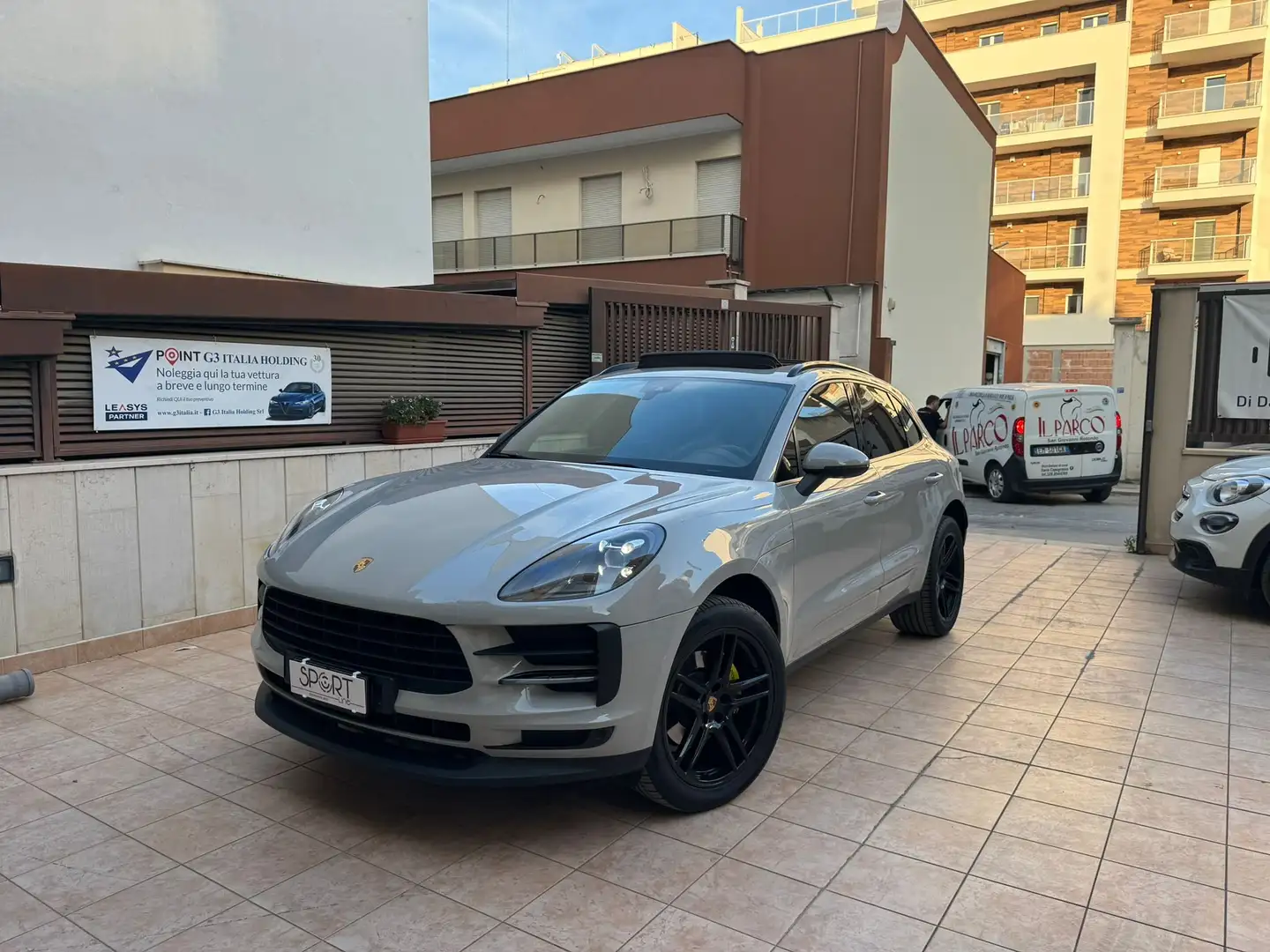 Porsche Macan Macan 2.0 245cv pdk gesso tetto pasm sospensioni Grigio - 1