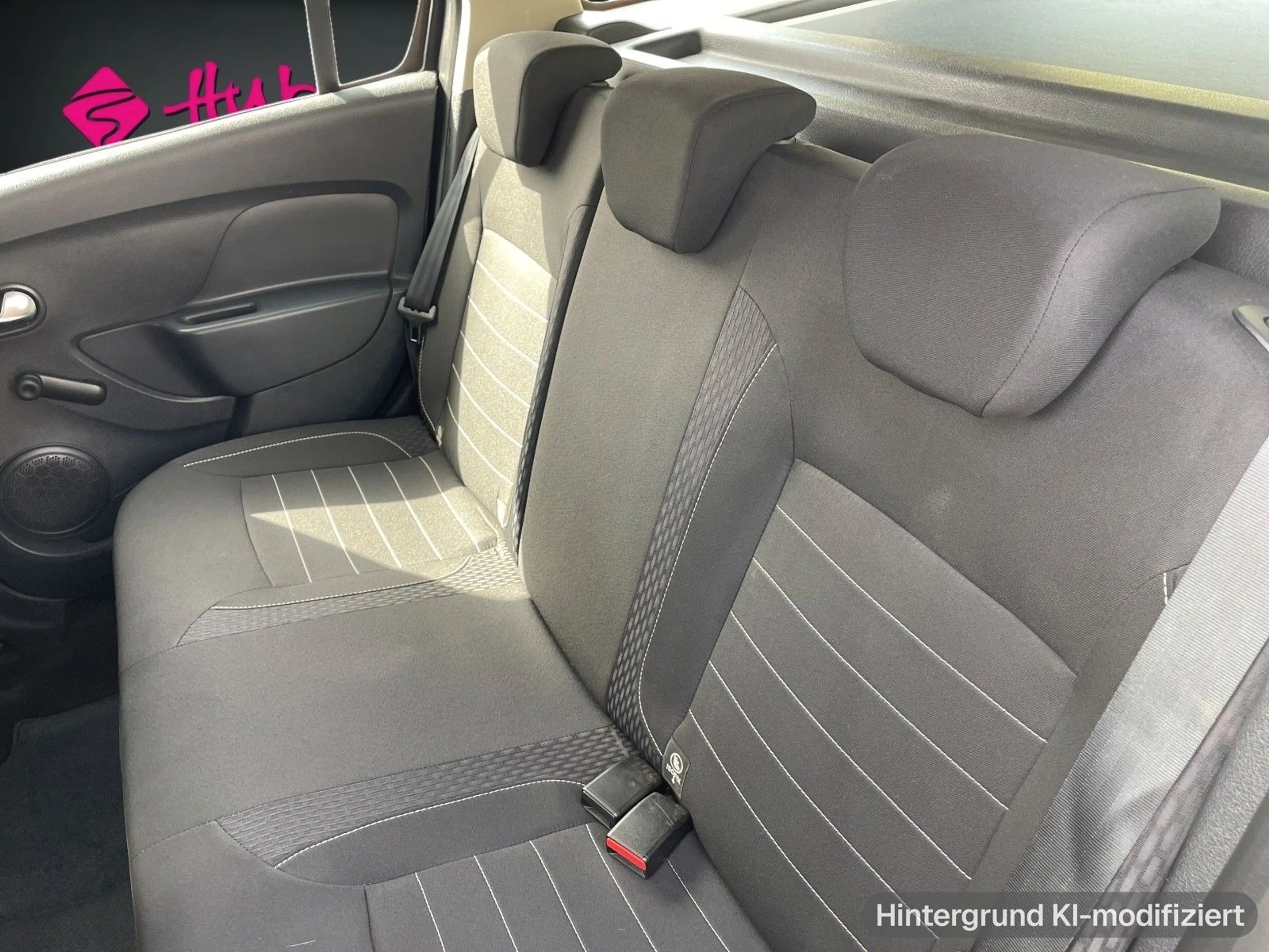 Dacia Logan II MCV 0.9 Schaltgetriebe - Comfort — photo 14