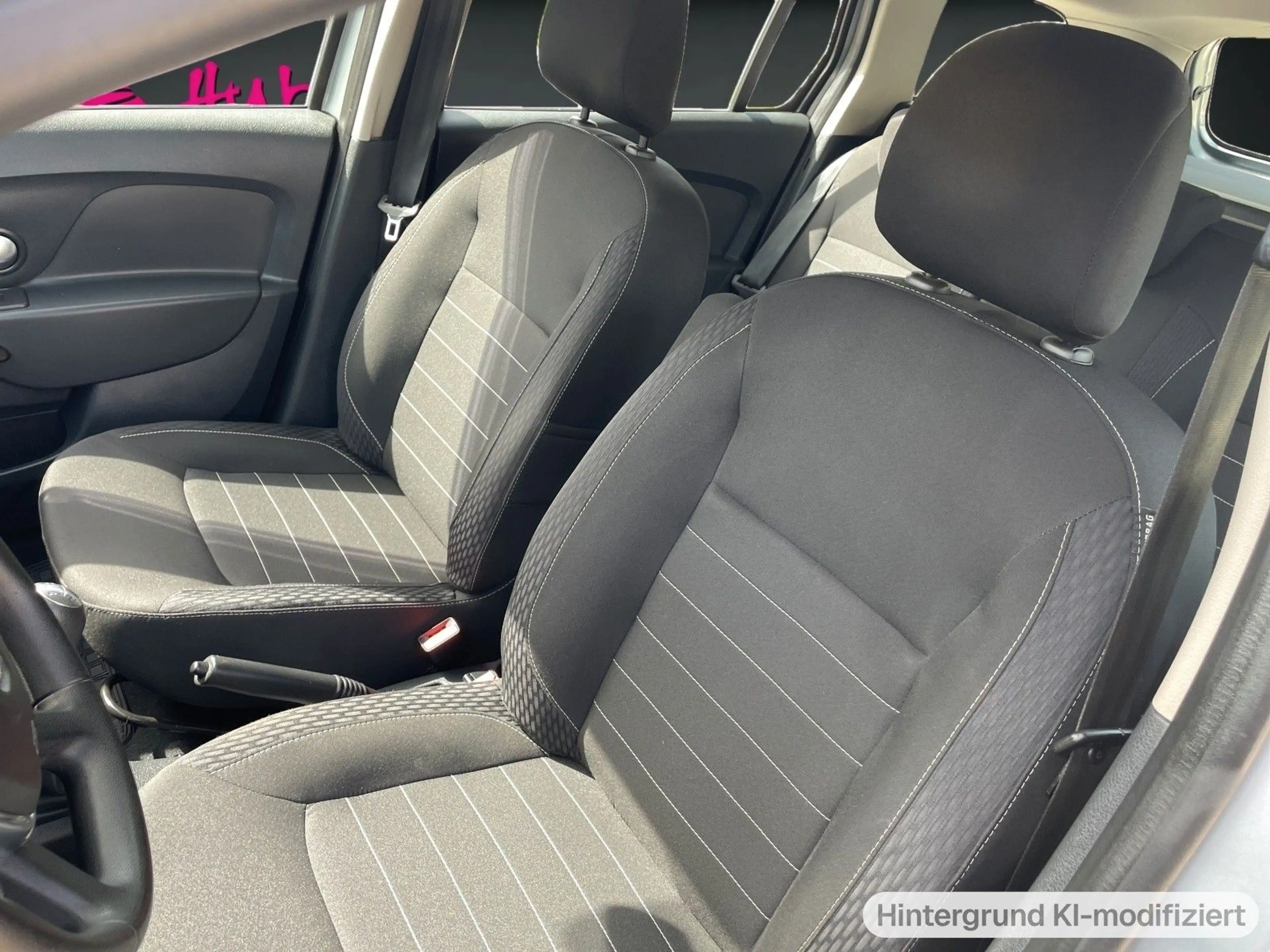Dacia Logan II MCV 0.9 Schaltgetriebe - Comfort — photo 13