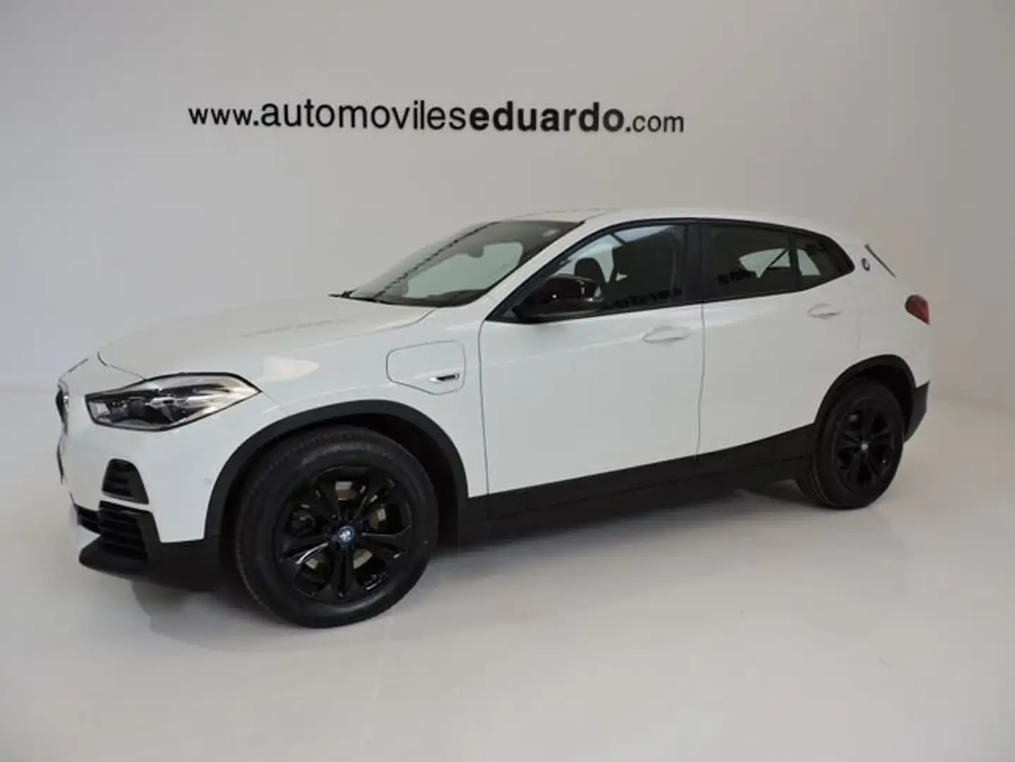 BMW X2 XDRIVE 25E BUSINESS X AUTOMATICO Blanco - 1