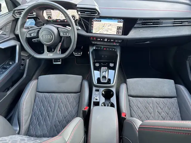 Audi A3 view 9