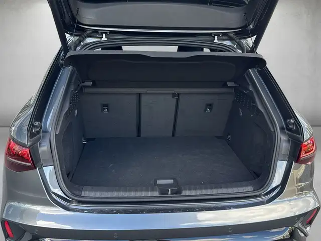 Audi A3 view 5