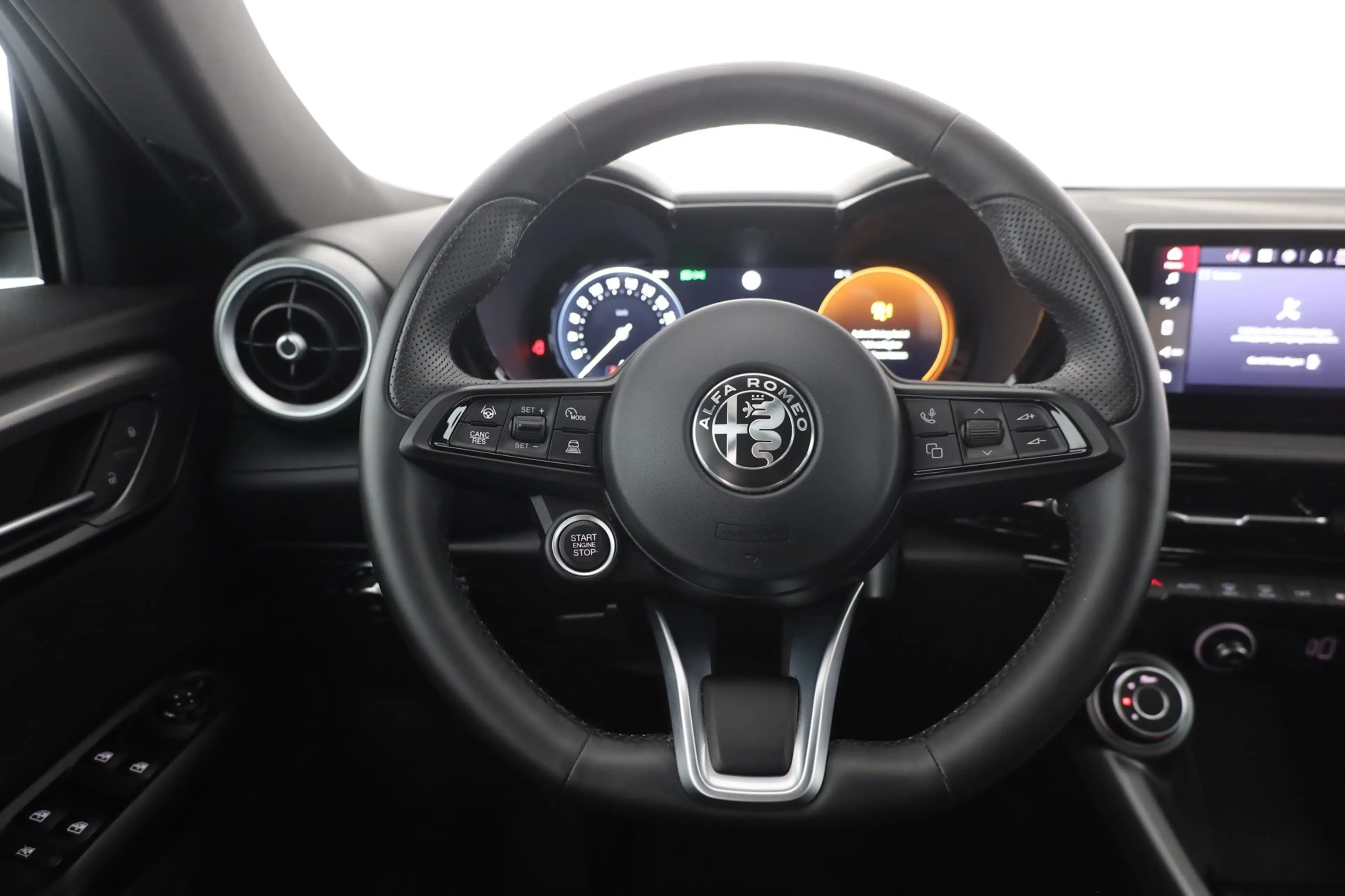Alfa Romeo Tonale 1.5 M-Hybrid Sprint LED Navi Sitzheizung — photo 15