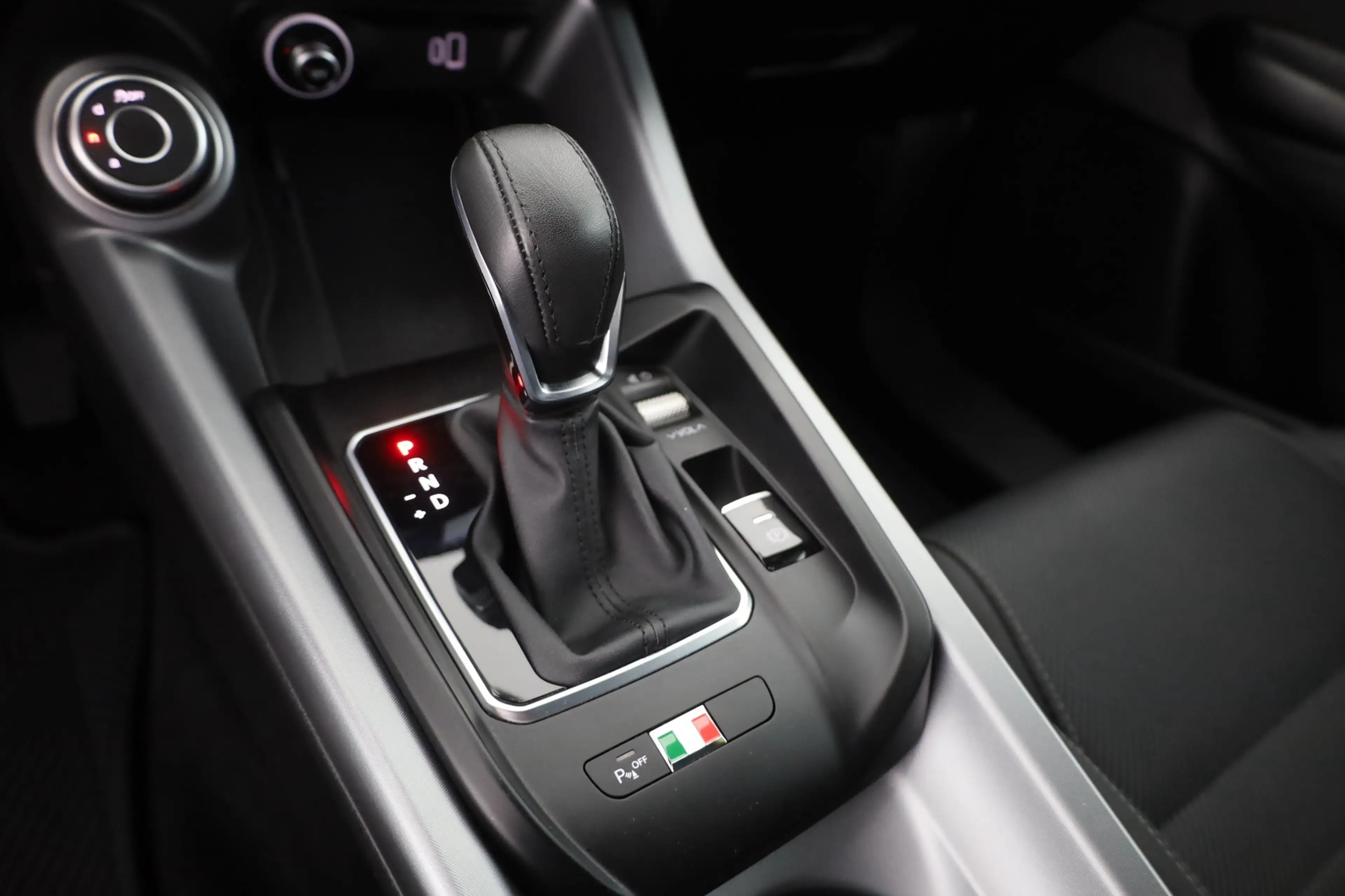 Alfa Romeo Tonale 1.5 M-Hybrid Sprint LED Navi Sitzheizung — photo 14