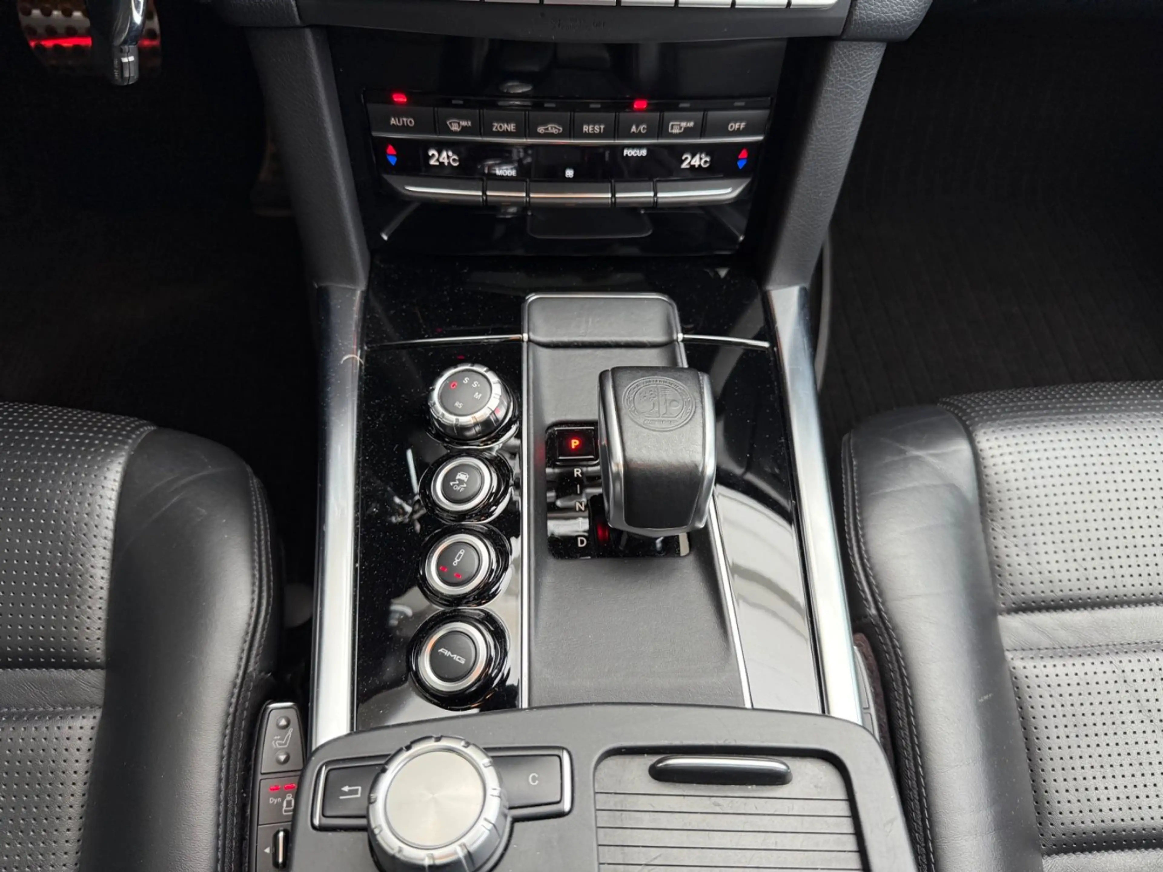 Mercedes-Benz E 63 AMG 4Matic *Pano*TV*Navi*B&O*Klappe — photo 15