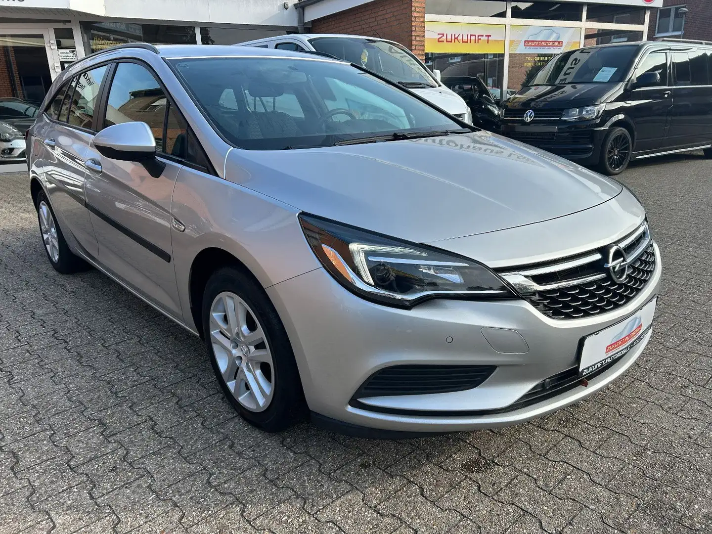 Opel Astra K Sports Tourer Edition /1. Hand/PDC/Navi Argento - 1