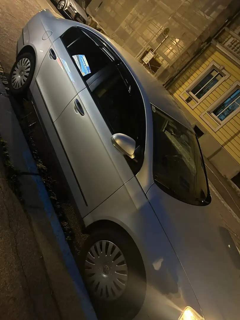Volkswagen Passat Comfortline 1,9 TDI - 1