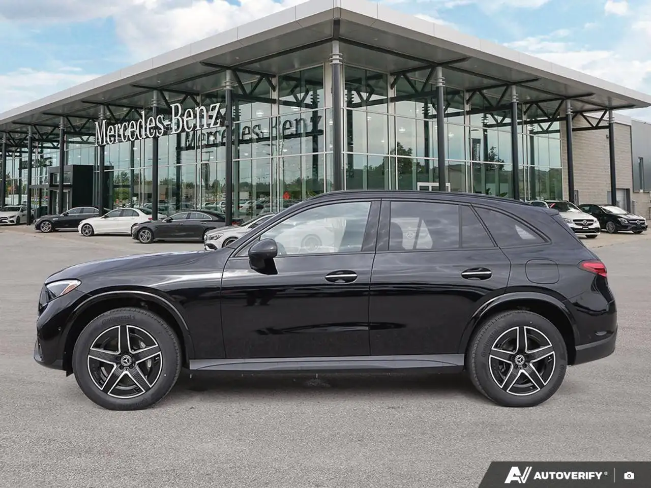 Mercedes-Benz GLC снимка Mercedes-Benz GLC
