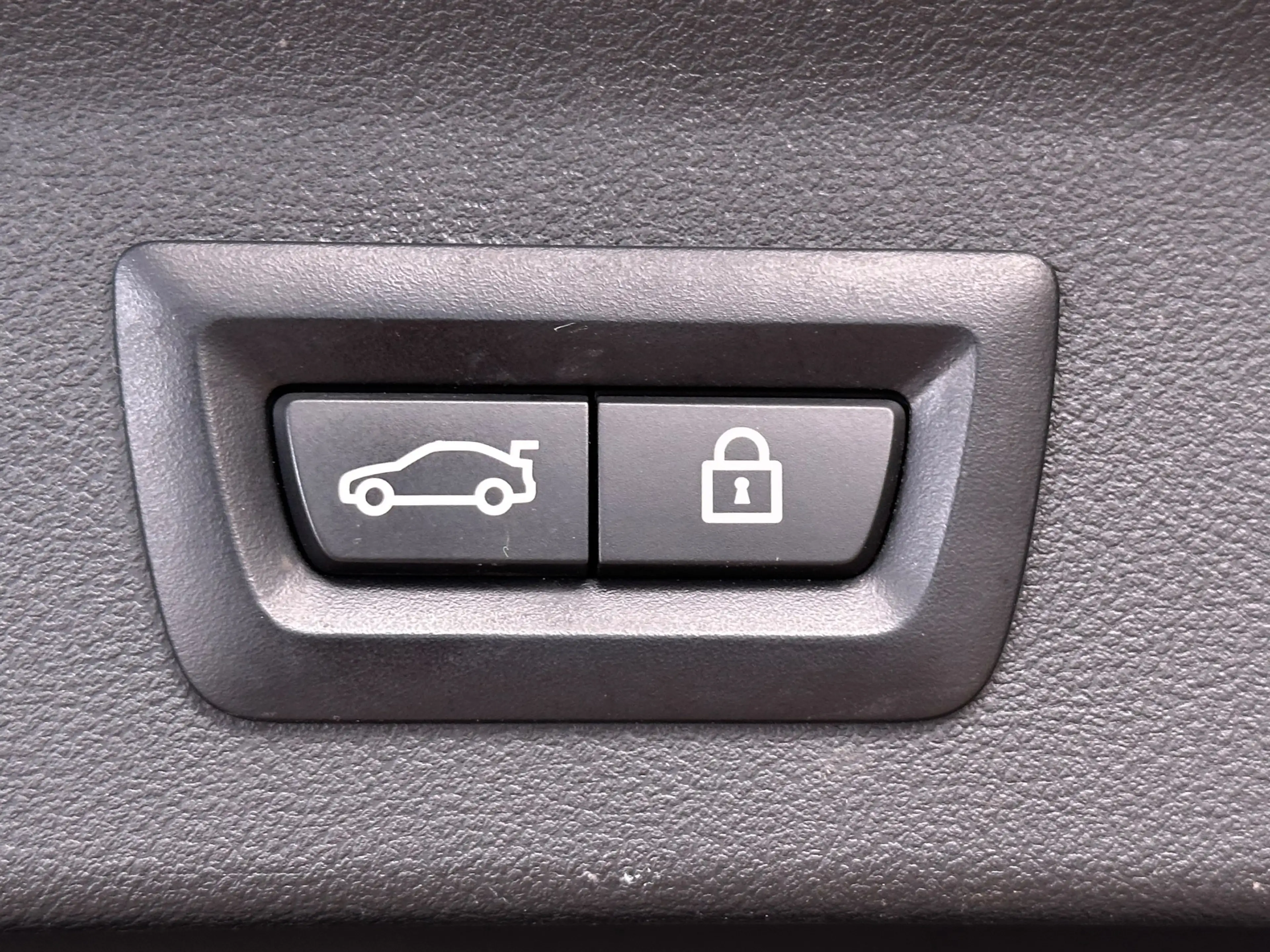 BMW iX3 Impressive NAV+LED+PANO+AHK+HUD+SHZ+DAB+20ZOLL — photo 7