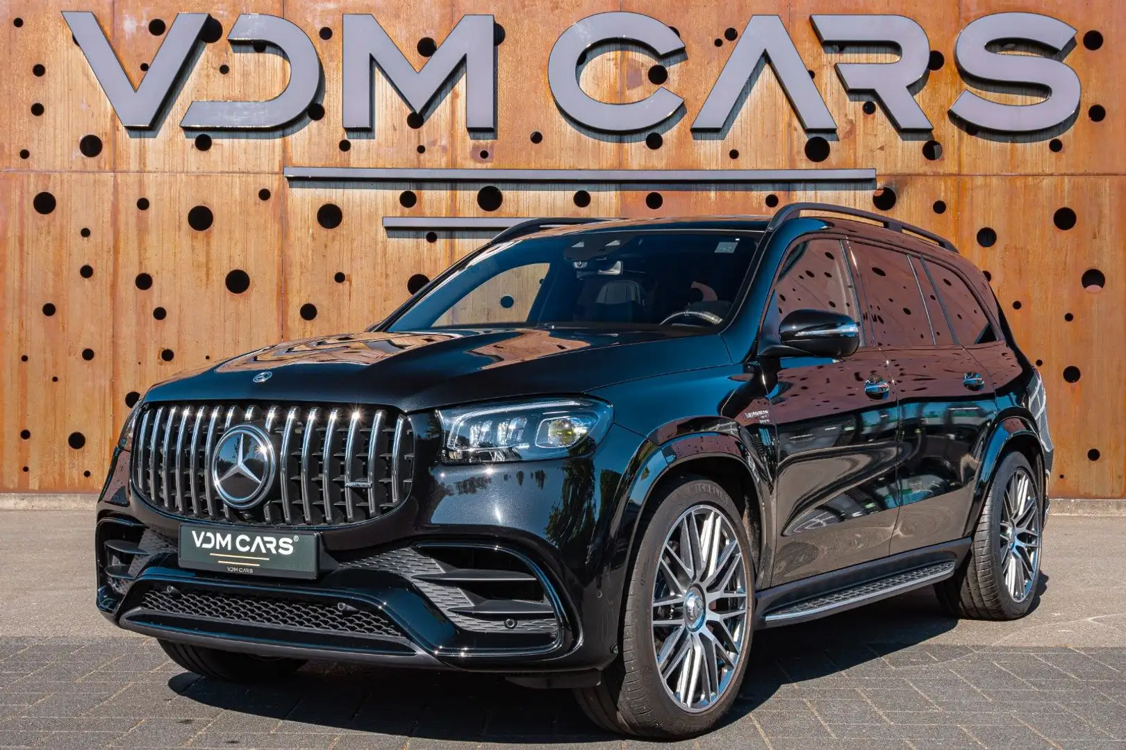 Mercedes-Benz GLS 63 AMG AMG 4Matic+*CARBON*NIGHT*BURMESTER* Negru - 1