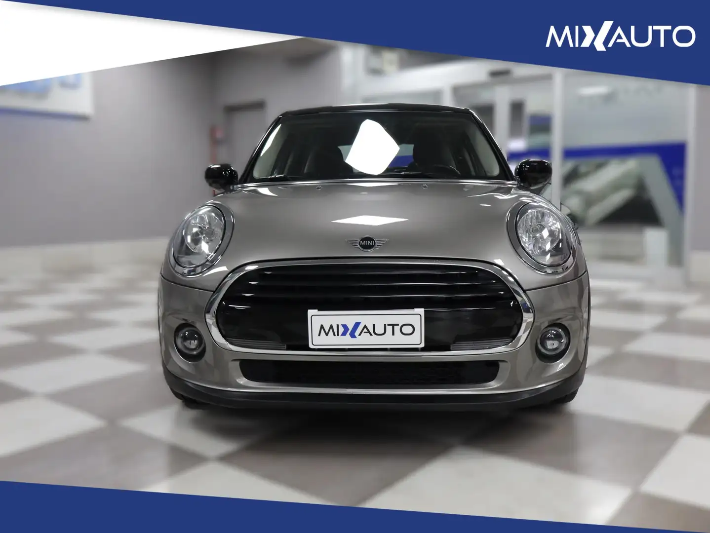 MINI Cooper 1.5 Boost 5 Porte Auto Silber - 2