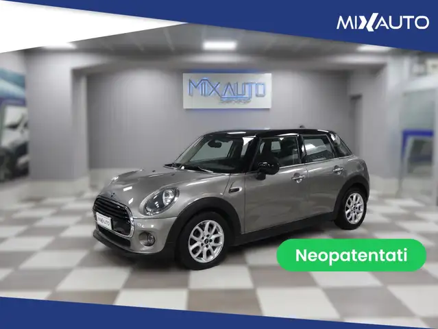 MINI Cooper 1.5 Boost 5 Porte Auto