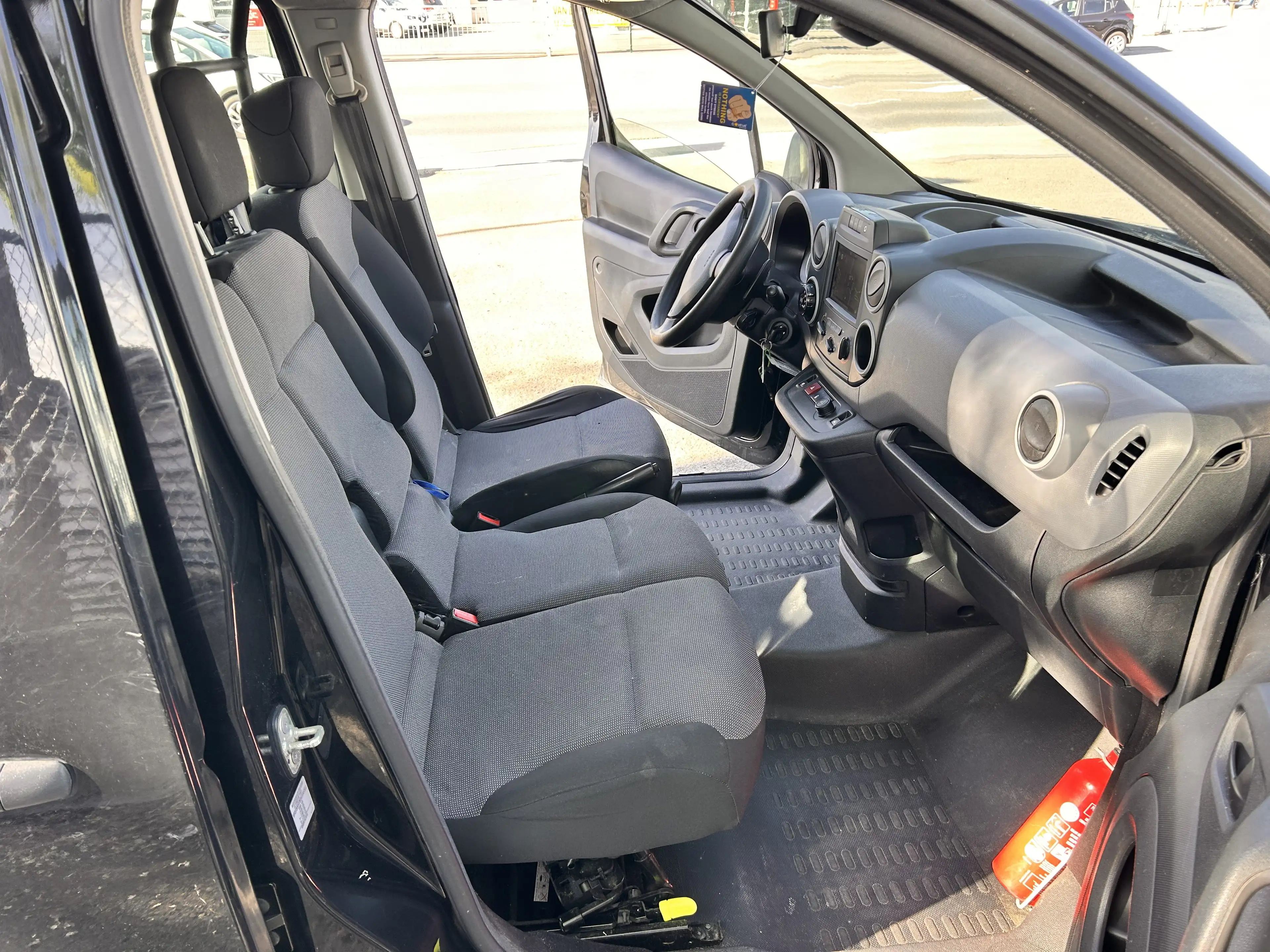 Peugeot Partner Partner 1.6 BlueHDi L1H1 Utility 120 S — photo 10