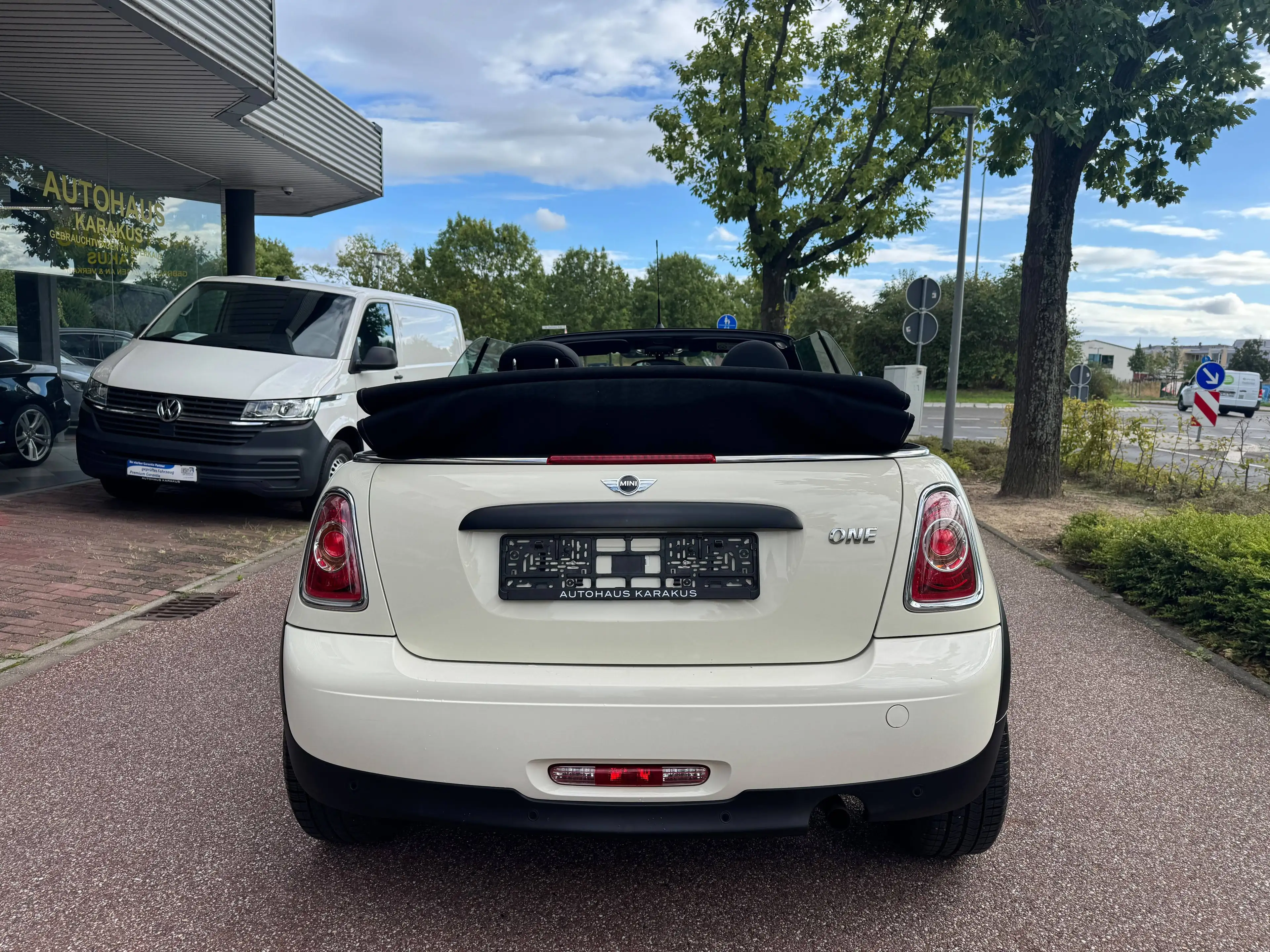 MINI One Cabrio One — photo 6