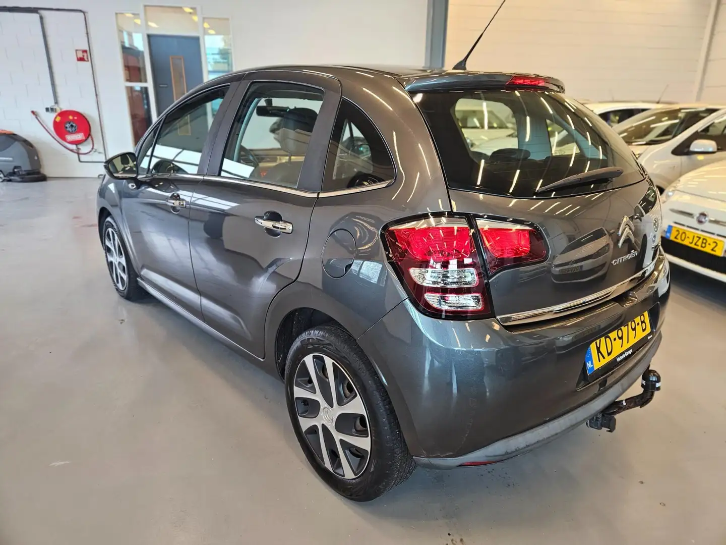 Citroen C3 1.2 PureTech Feel Edition Gris - 2