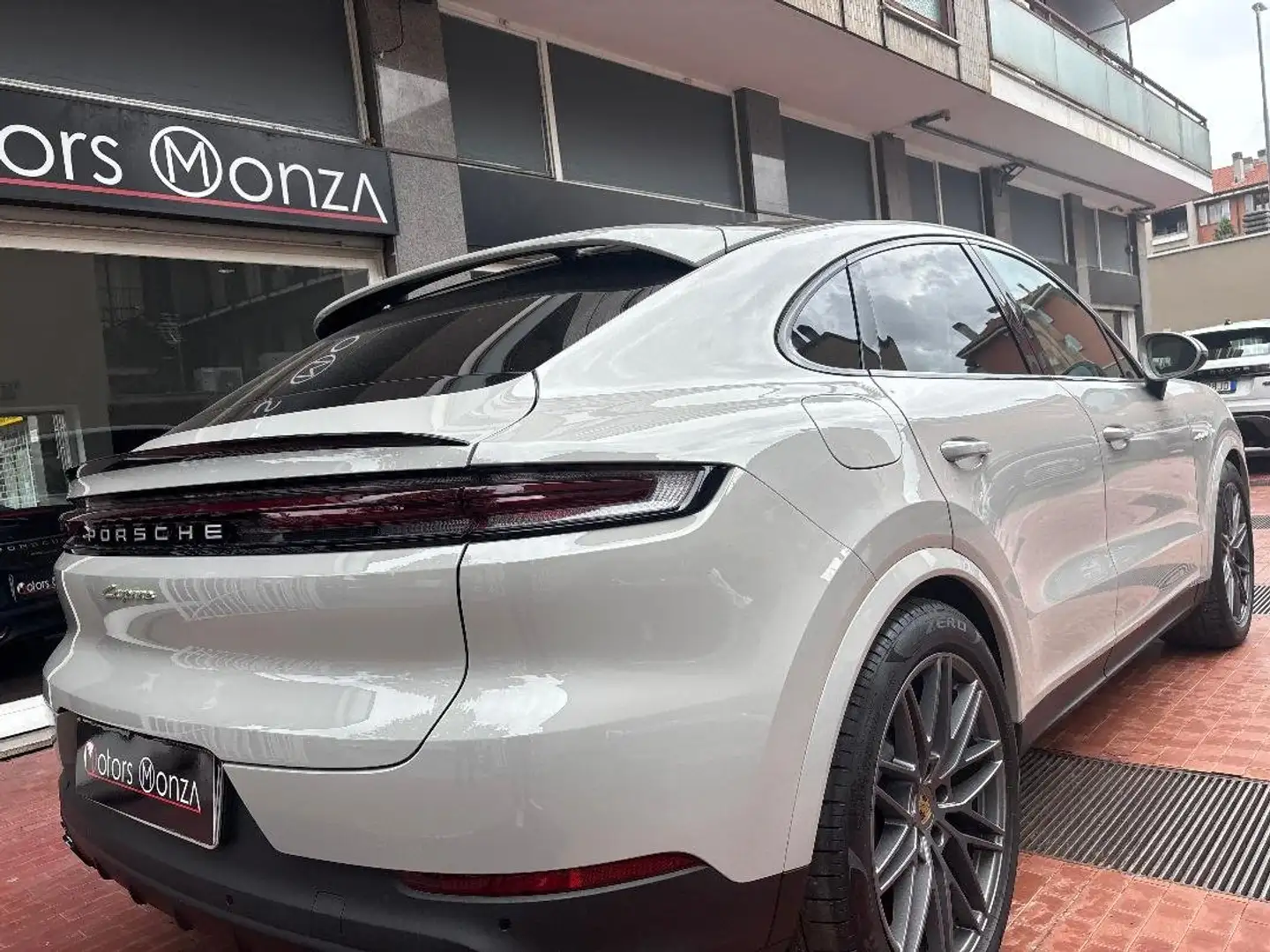 Porsche Cayenne Coupe 3.0 E-hybrid-Mod. 24- Tetto- sospensioni Gris - 1