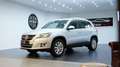 Volkswagen Tiguan Sport & Style 4Motion*PDC*Klima*AUX*Off-Road Plateado - thumbnail 1