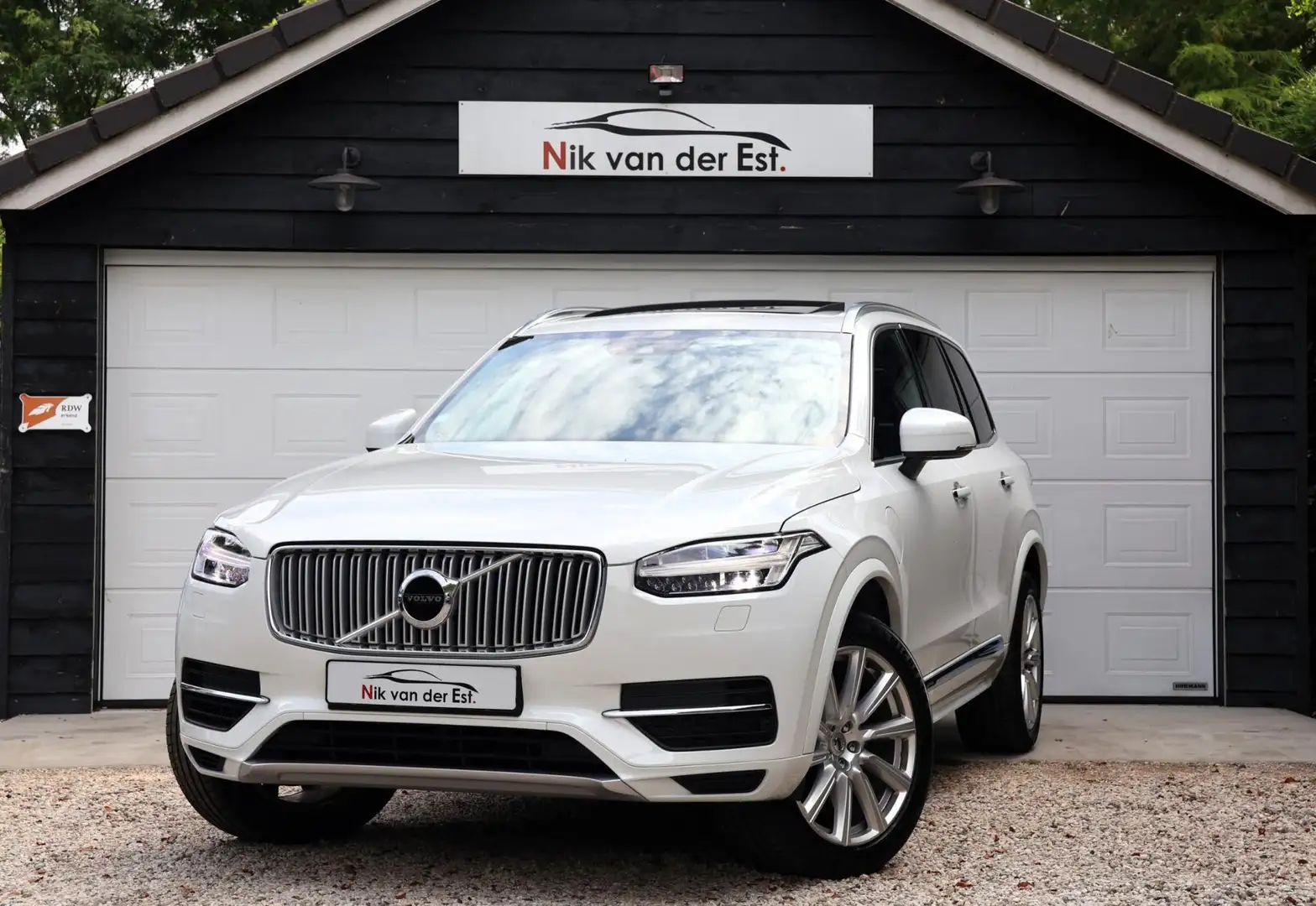 Volvo XC90 2.0 T8 Twin Engine AWD Inscription-Led-Pano-Luchtv Wit - 1