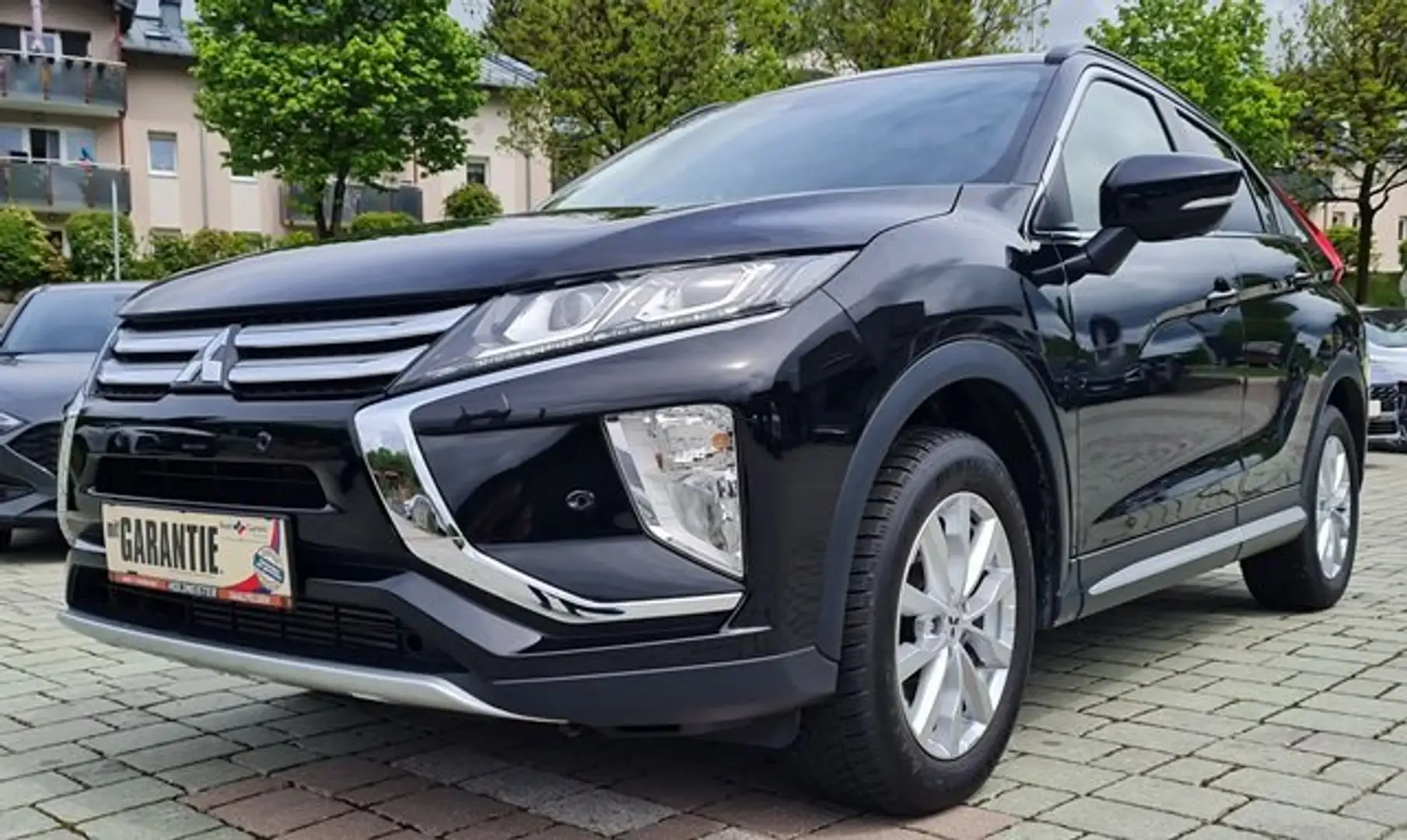 Mitsubishi Eclipse Cross 1,5 TC 4WD Intense+40 CVT Aut. Negro - 2