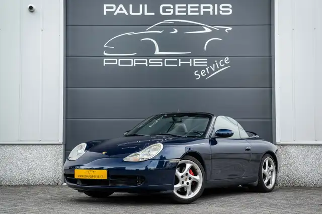 Porsche 996 996 Carrera Cabrio met PCCM+ en Hardtop!