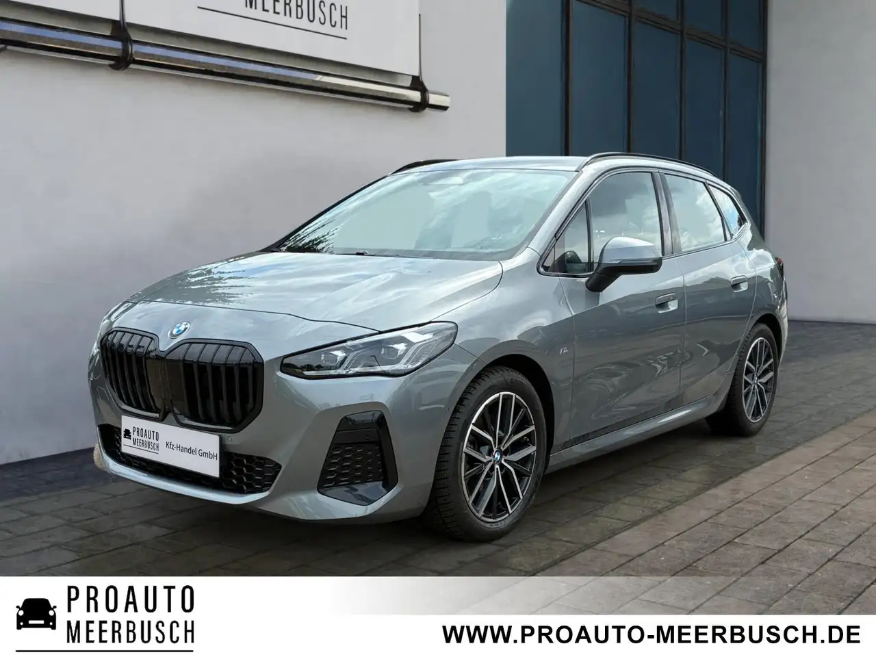BMW 218