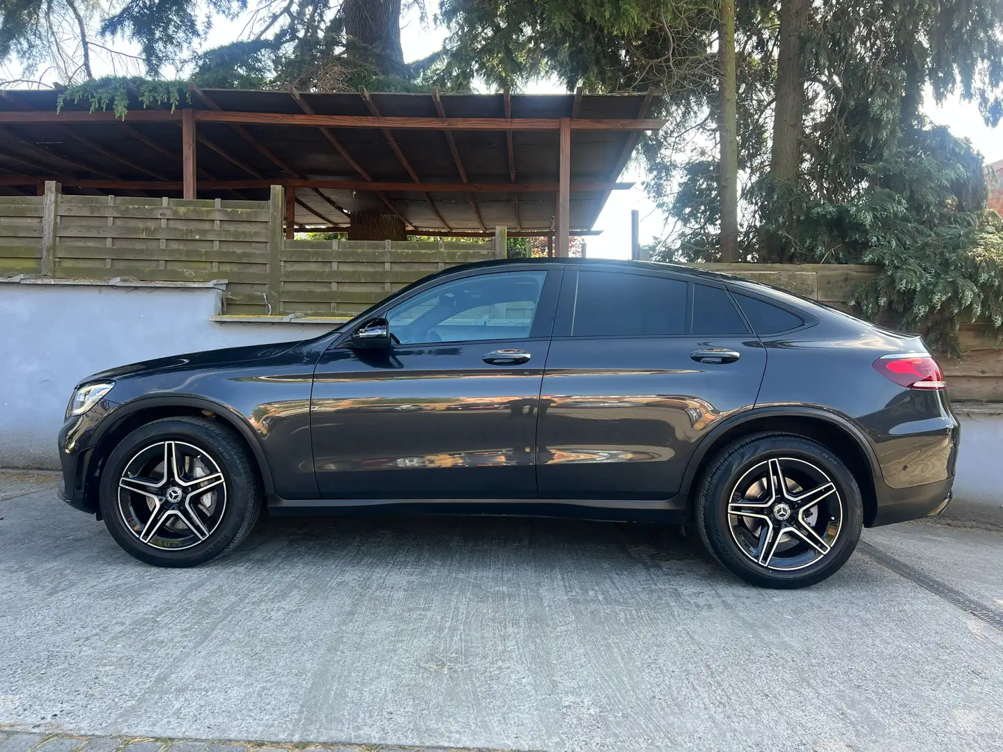 Mercedes-Benz GLC 200 d Coupé 4-Matic Pack AMG Line (EU6AP) Gris - 2