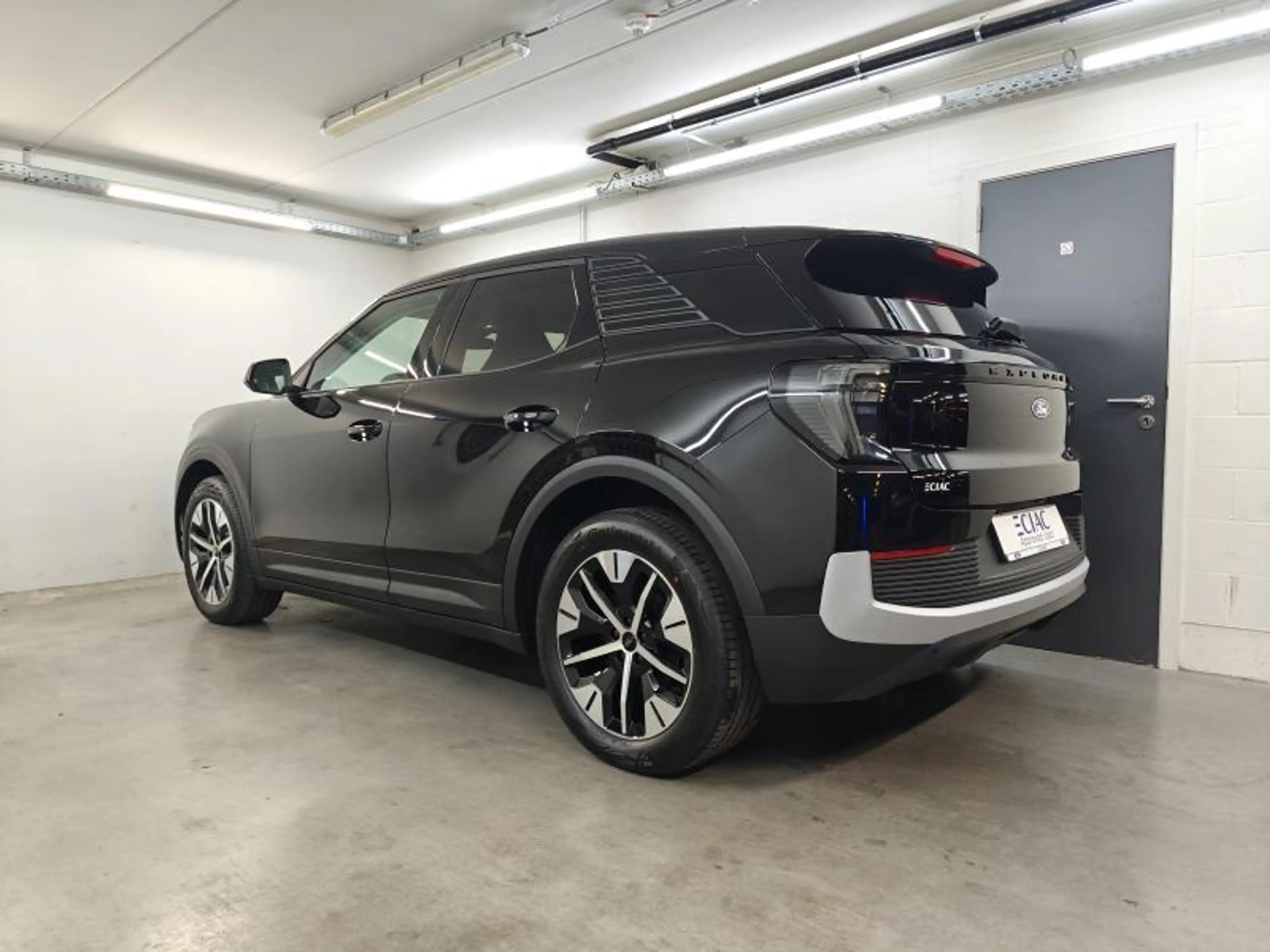 Ford Explorer AWD - 79kWh - 340pk - Warmtepomp - Garantie — photo 8