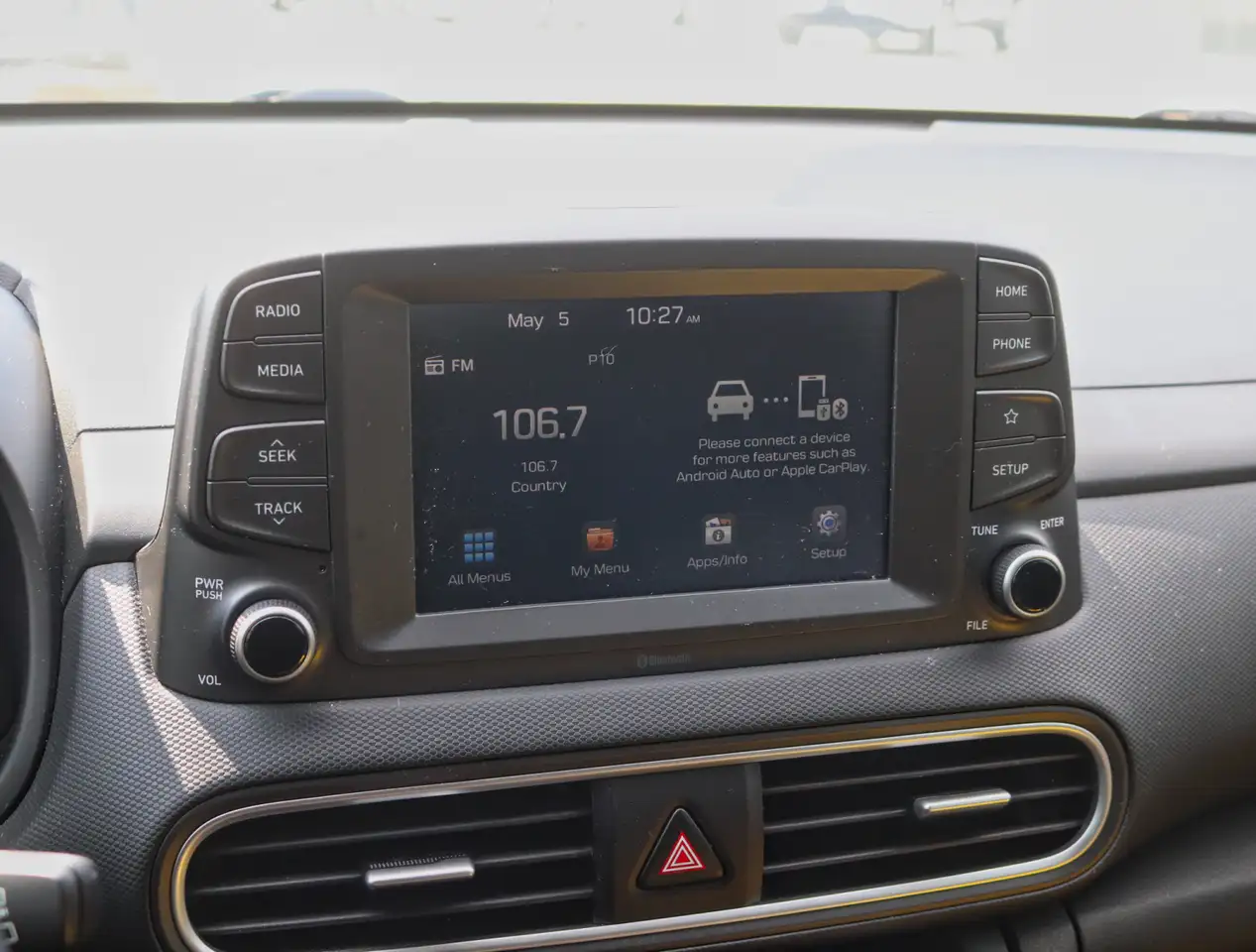 Hyundai KONA снимка Hyundai KONA