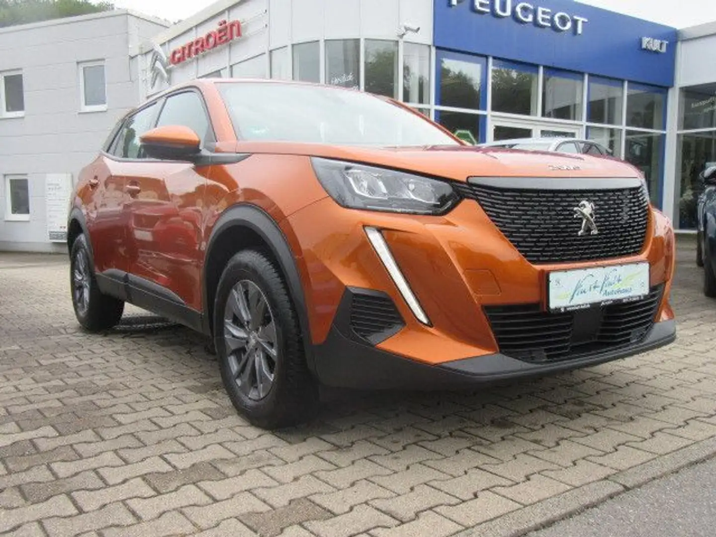 Peugeot 2008 Active PT 130*LED*SH*EPH*KAM*KLIMA* Orange - 1