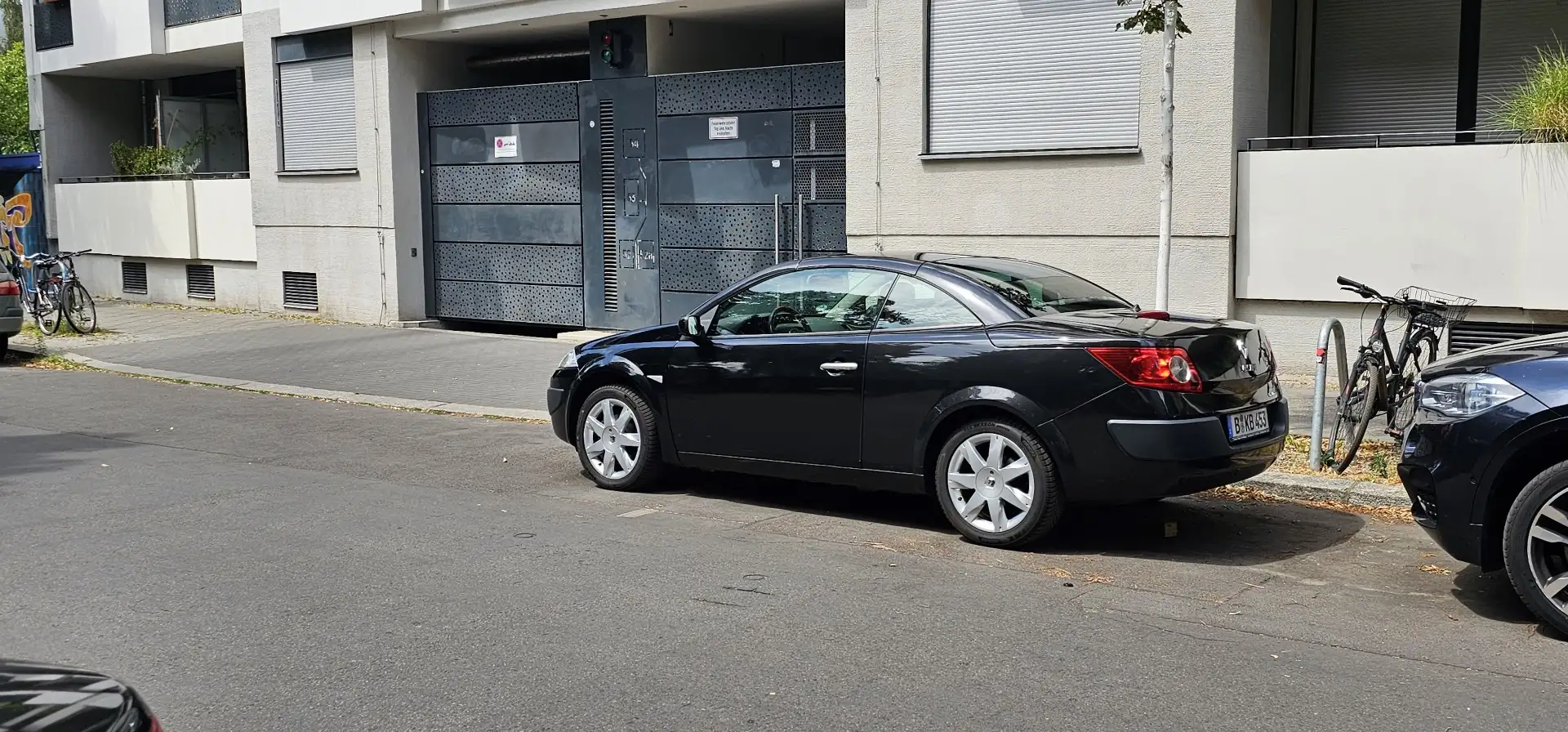 Renault Megane Megane 2.0 Coupe-Cabriolet Avantage Schwarz - 2