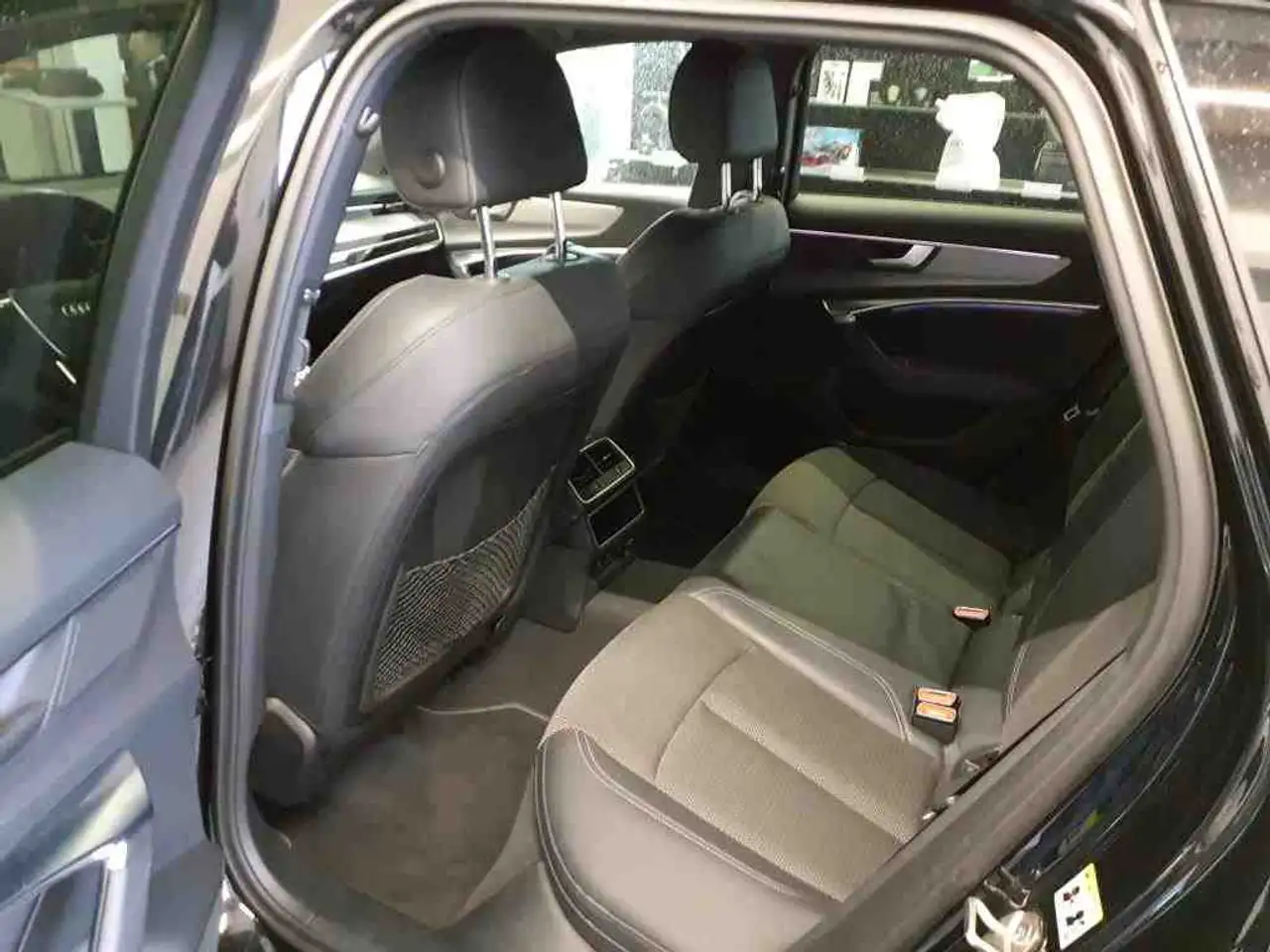 Audi A6 45 TDI quattro S-LINE*NAVI-PLUS*MATRIX* 7