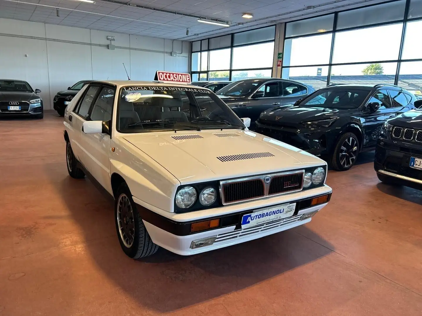 Lancia Delta 2.0i.e. turbo HF integrale UNICO PR. Bianco - 2