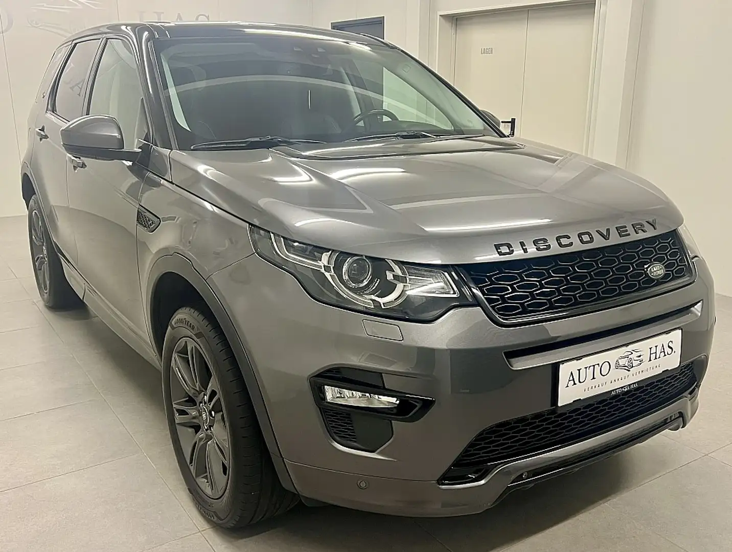 Land Rover Discovery Sport 2,0 SD4 4WD SE Aut. Grau - 2