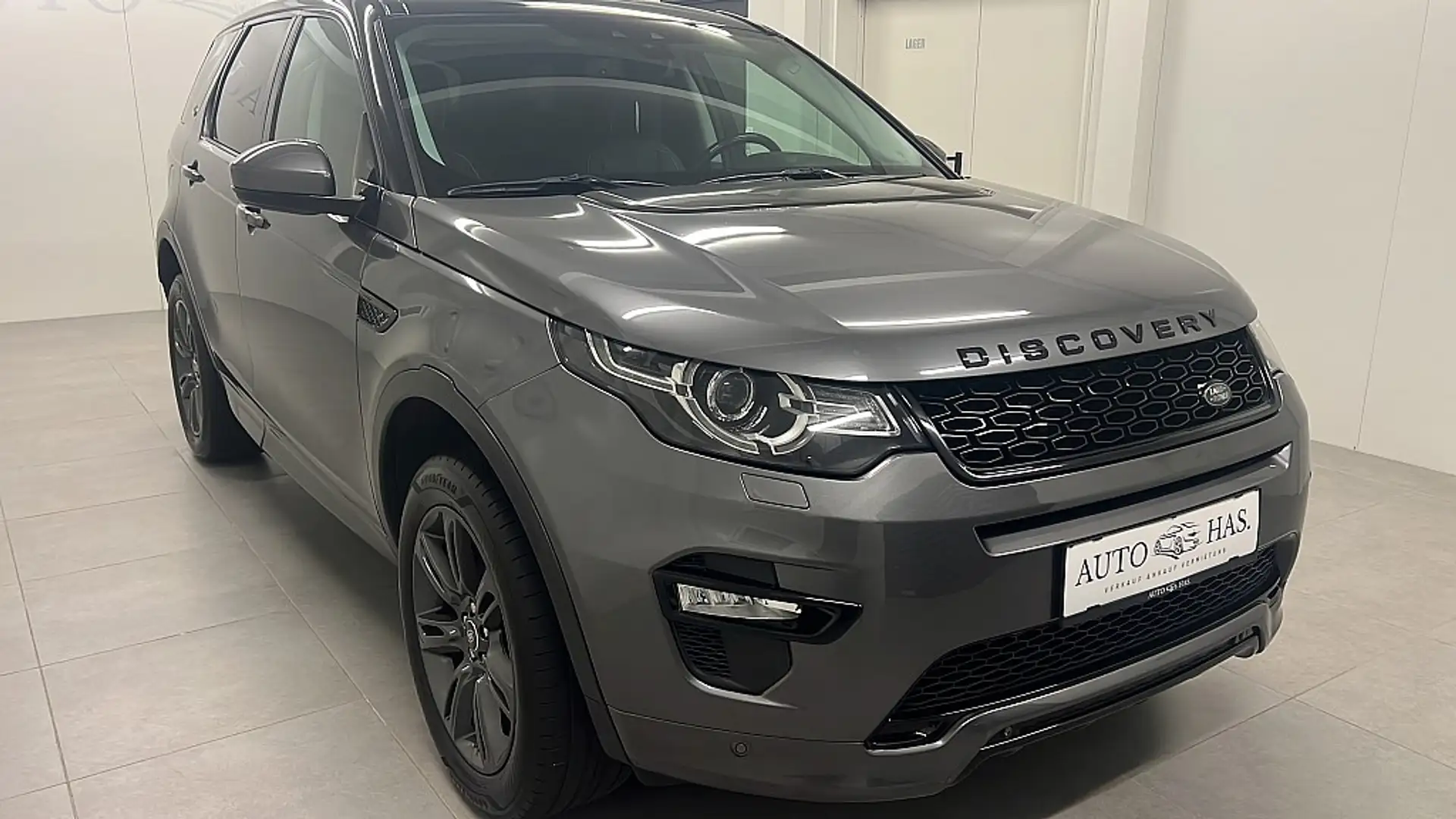 Land Rover Discovery Sport 2,0 SD4 4WD SE Aut. Grau - 1