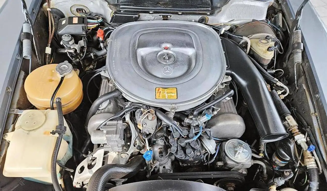Mercedes-Benz 380 снимка Mercedes-Benz 380