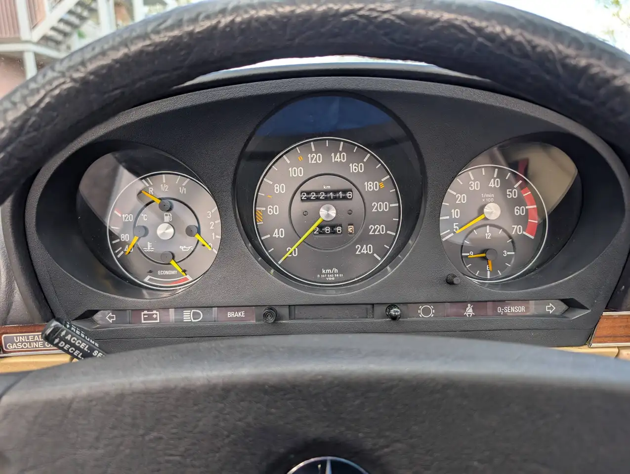 Mercedes-Benz 380 снимка Mercedes-Benz 380