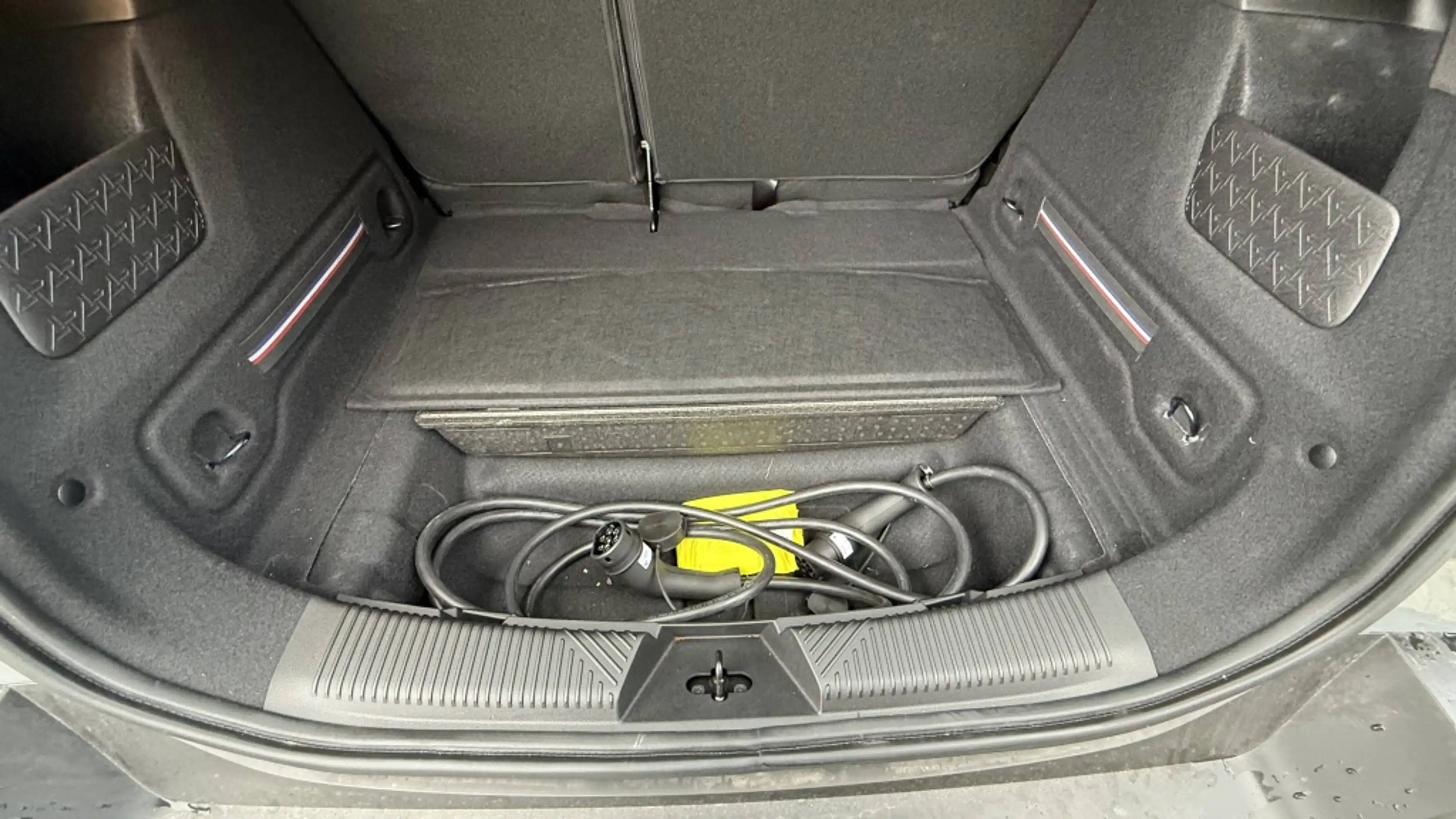 Renault R 4 Urban Range Evolution 40 kWh — photo 7