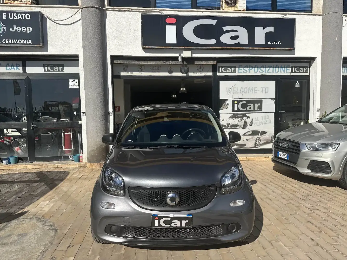 smart forFour 1.0 Prime 71cv Grau - 1