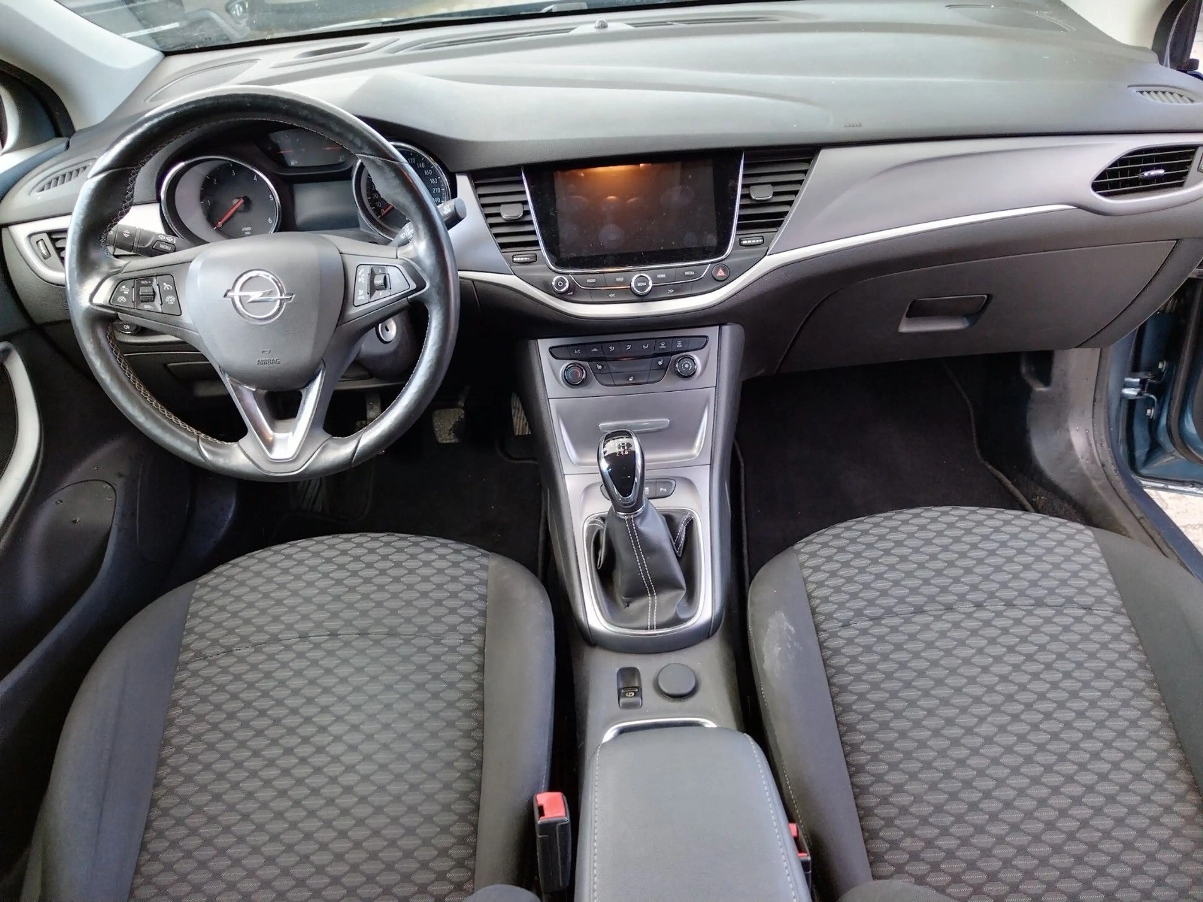 Opel Astra K Sports Tourer Business Start/Stop — photo 12