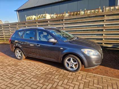 Kia Ceed / cee'd Sporty Wagon 1.4 CVVT X-tra