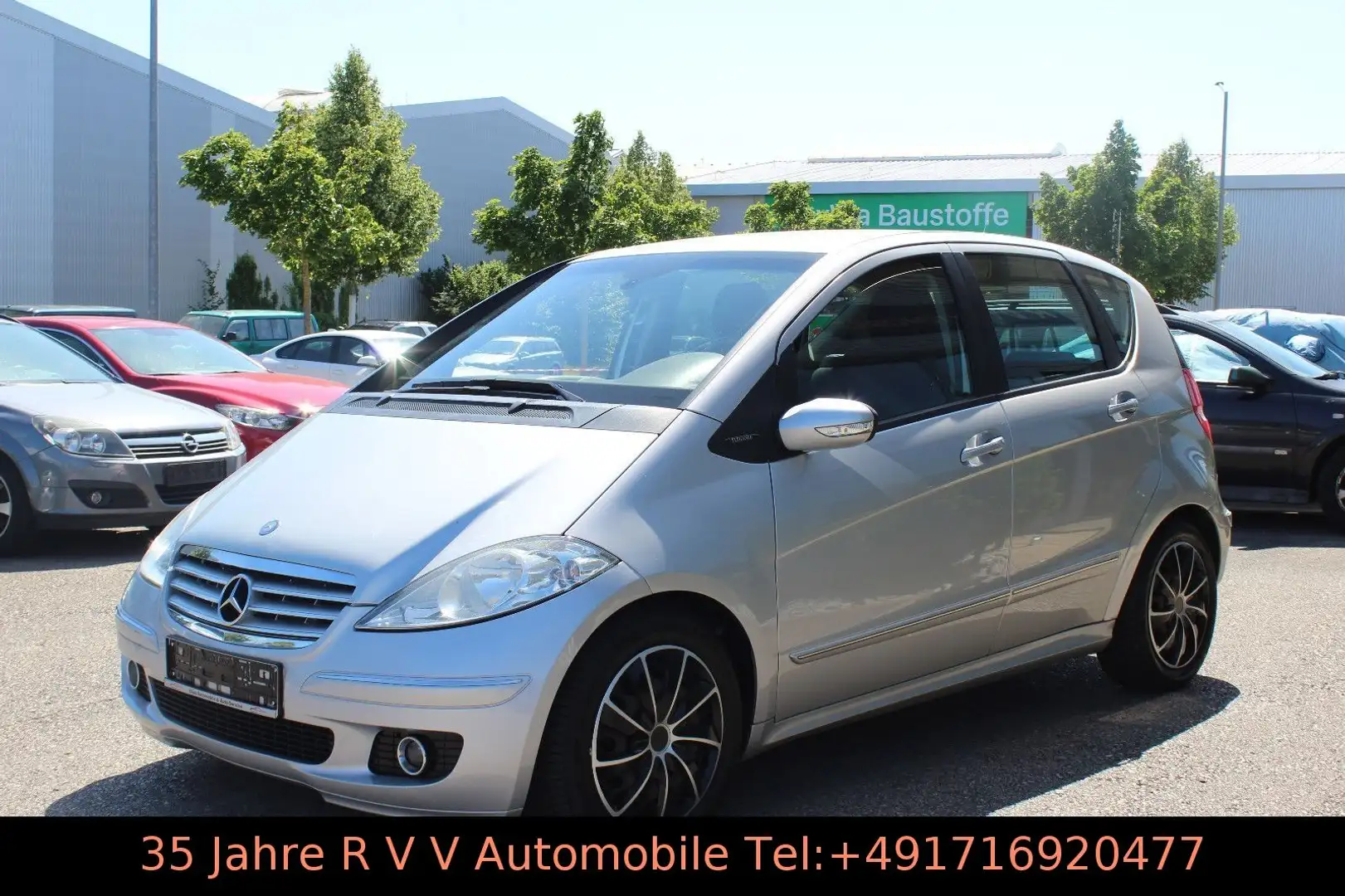 Mercedes-Benz A 200 Automatik, TÜV neu, Silber - 2