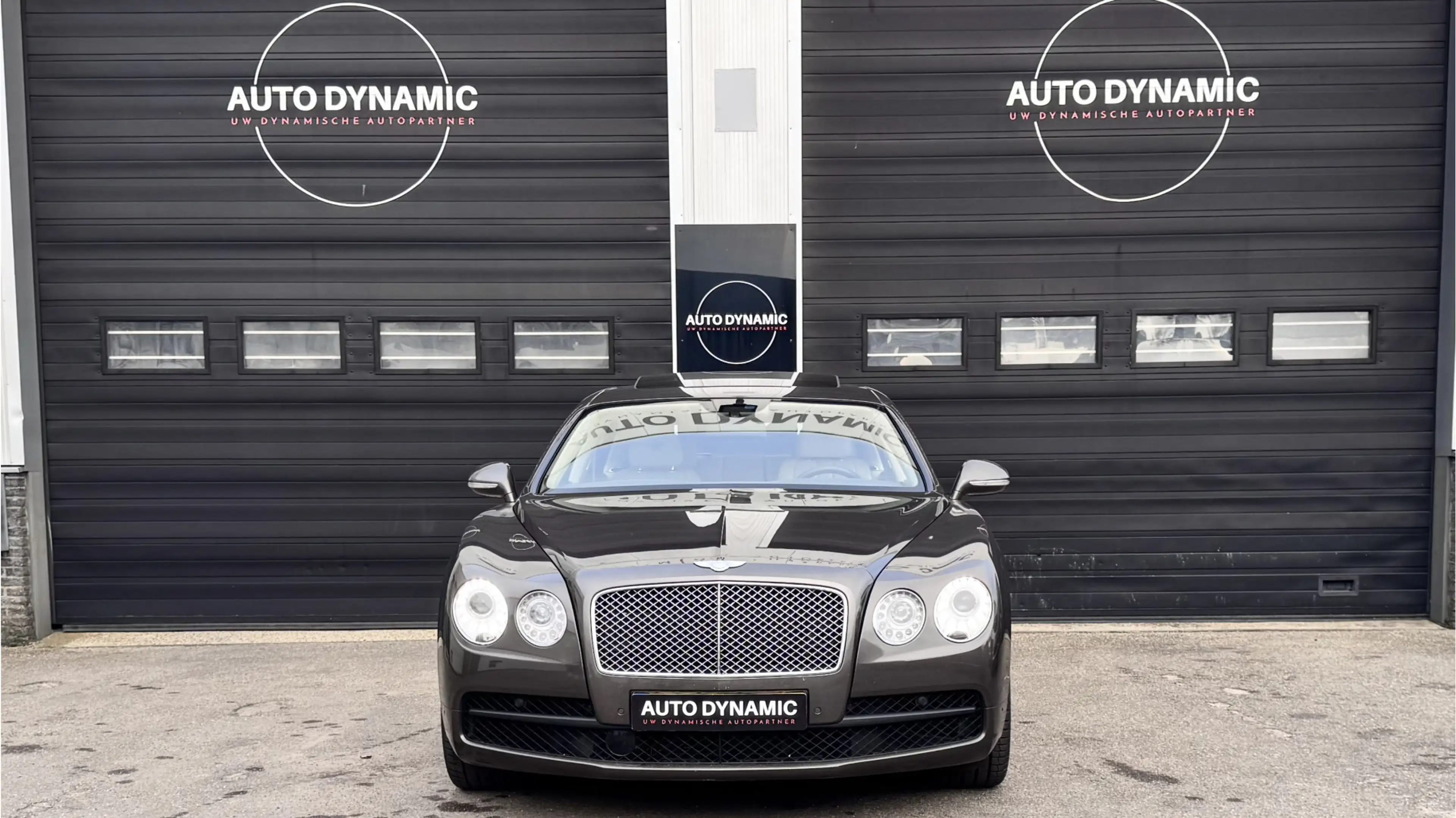 Bentley Flying Spur 4.0 V8 Leder | Zeer compeet — photo 10